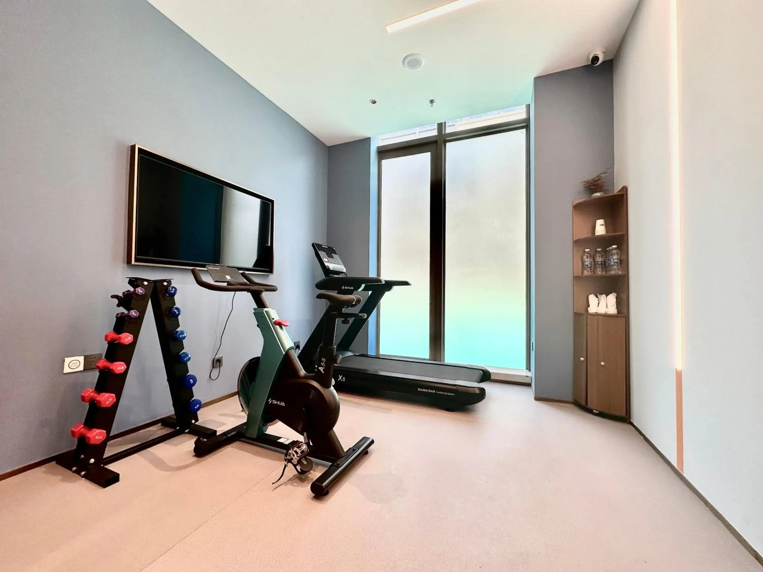 Fitness centre/facilities in Holiday Inn Express Kunming Economic Dev Zone by IHG Fitness centre/facilities in Holiday Inn Express Kunming Economic Dev Zone by IHG