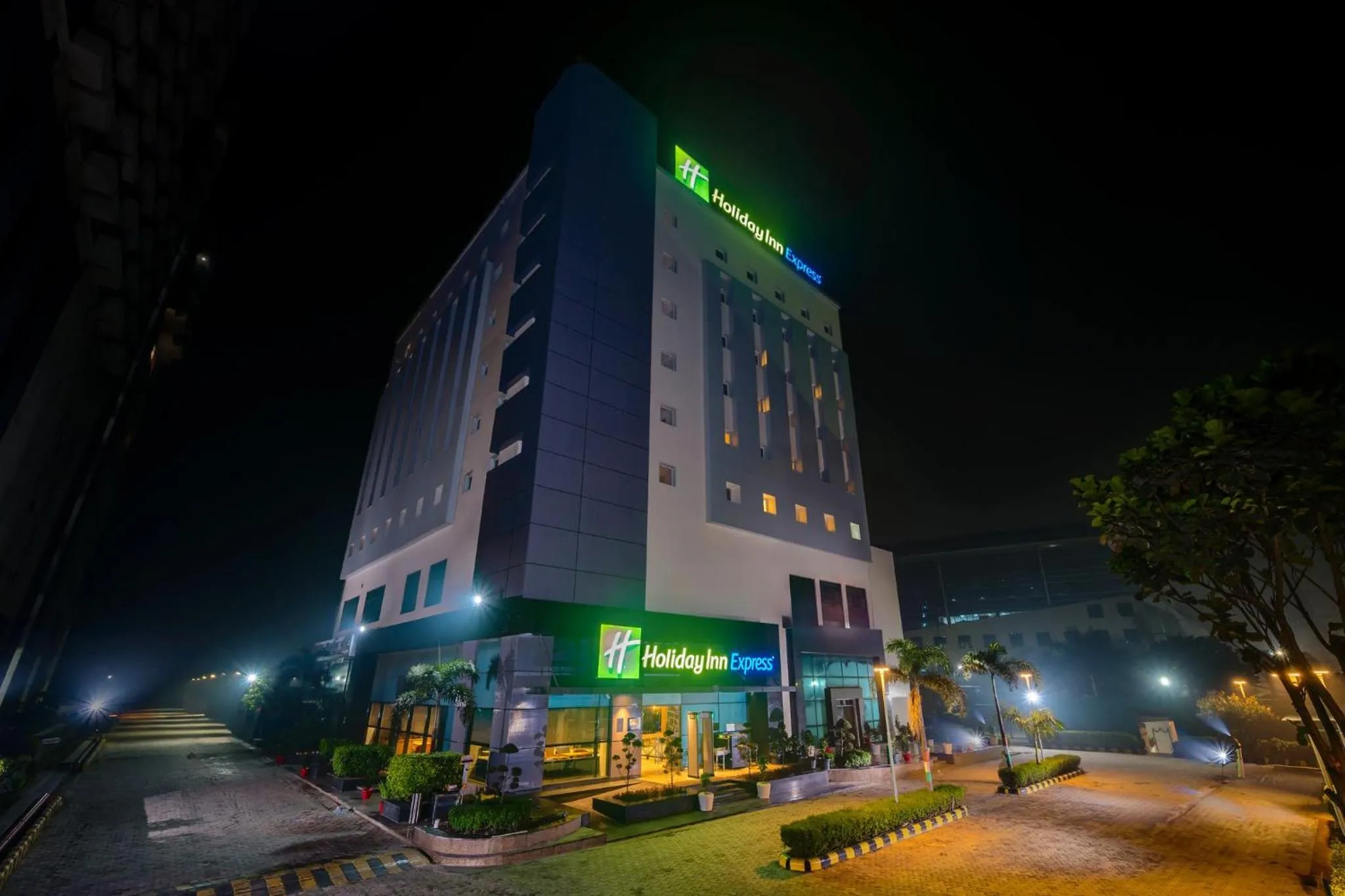 Property building in Holiday Inn Express Greater Noida Knowledge Park by IHG