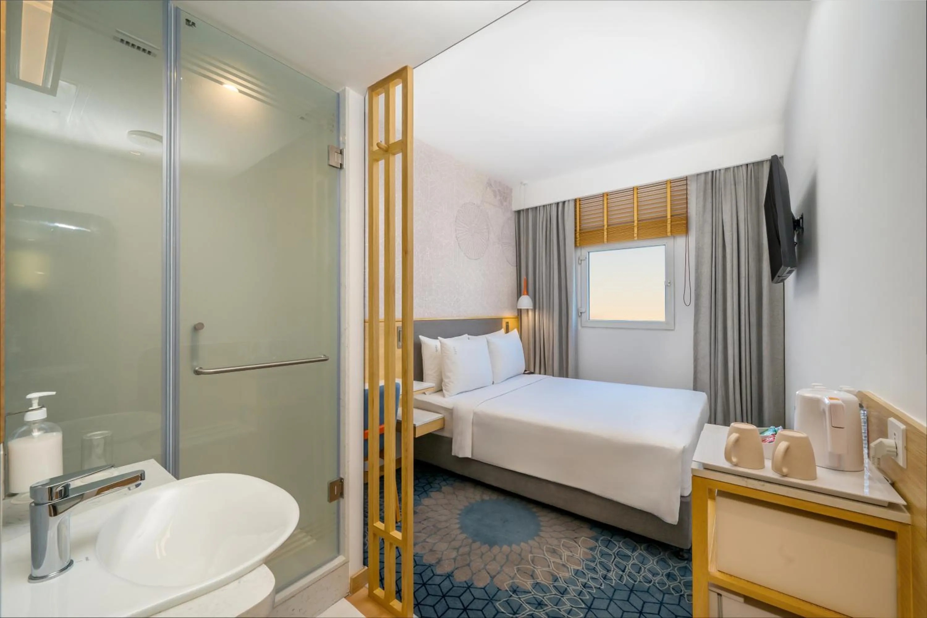 Bedroom, Bed in Holiday Inn Express Greater Noida Knowledge Park by IHG
