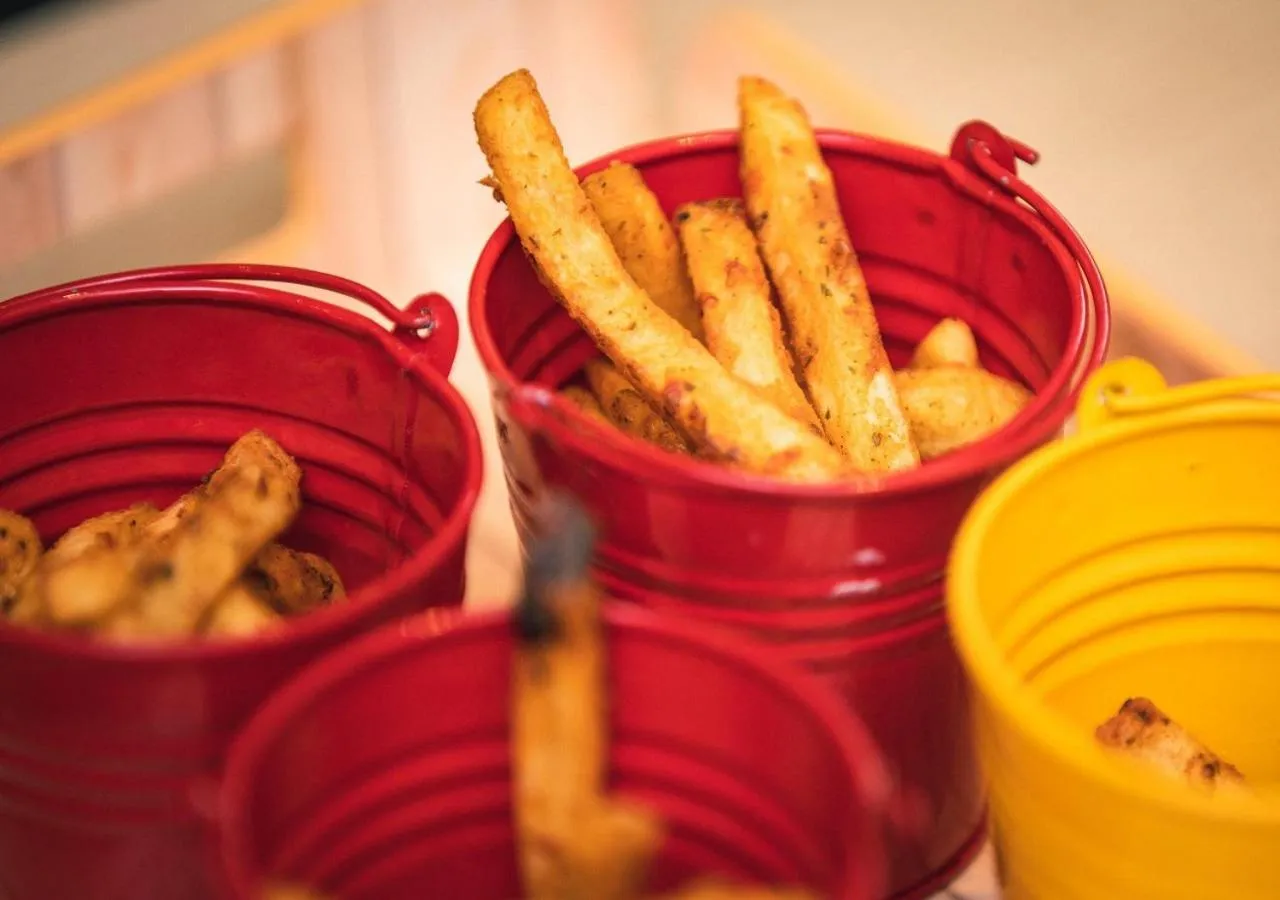 Food in Holiday Inn Express Greater Noida Knowledge Park by IHG