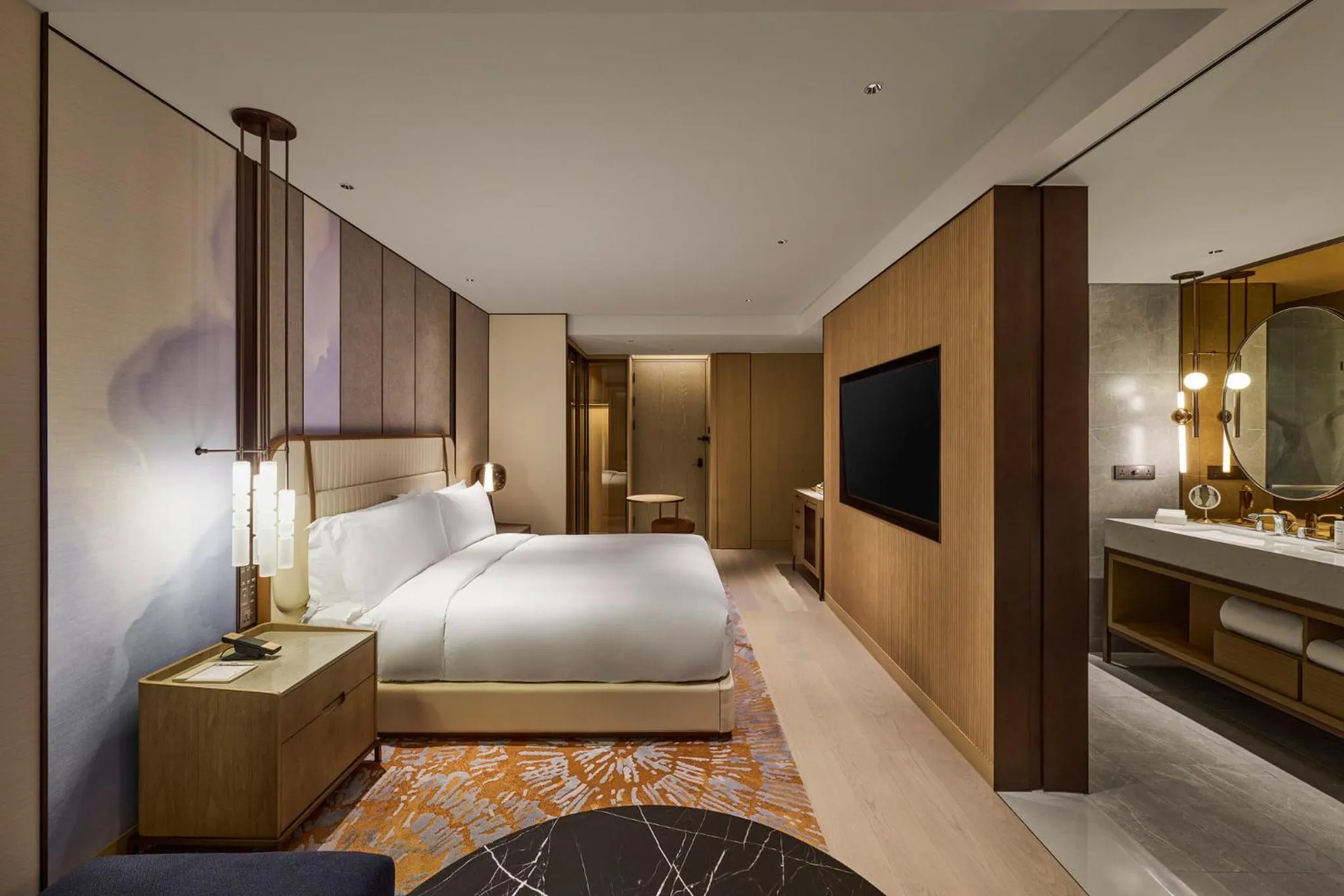 Photo of the whole room, Bed in InterContinental Taichung by IHG