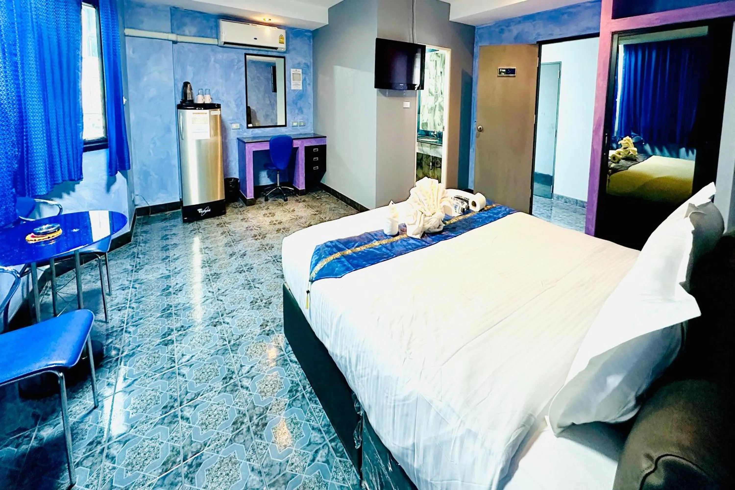 Bed in Koenig Hotel Pattaya