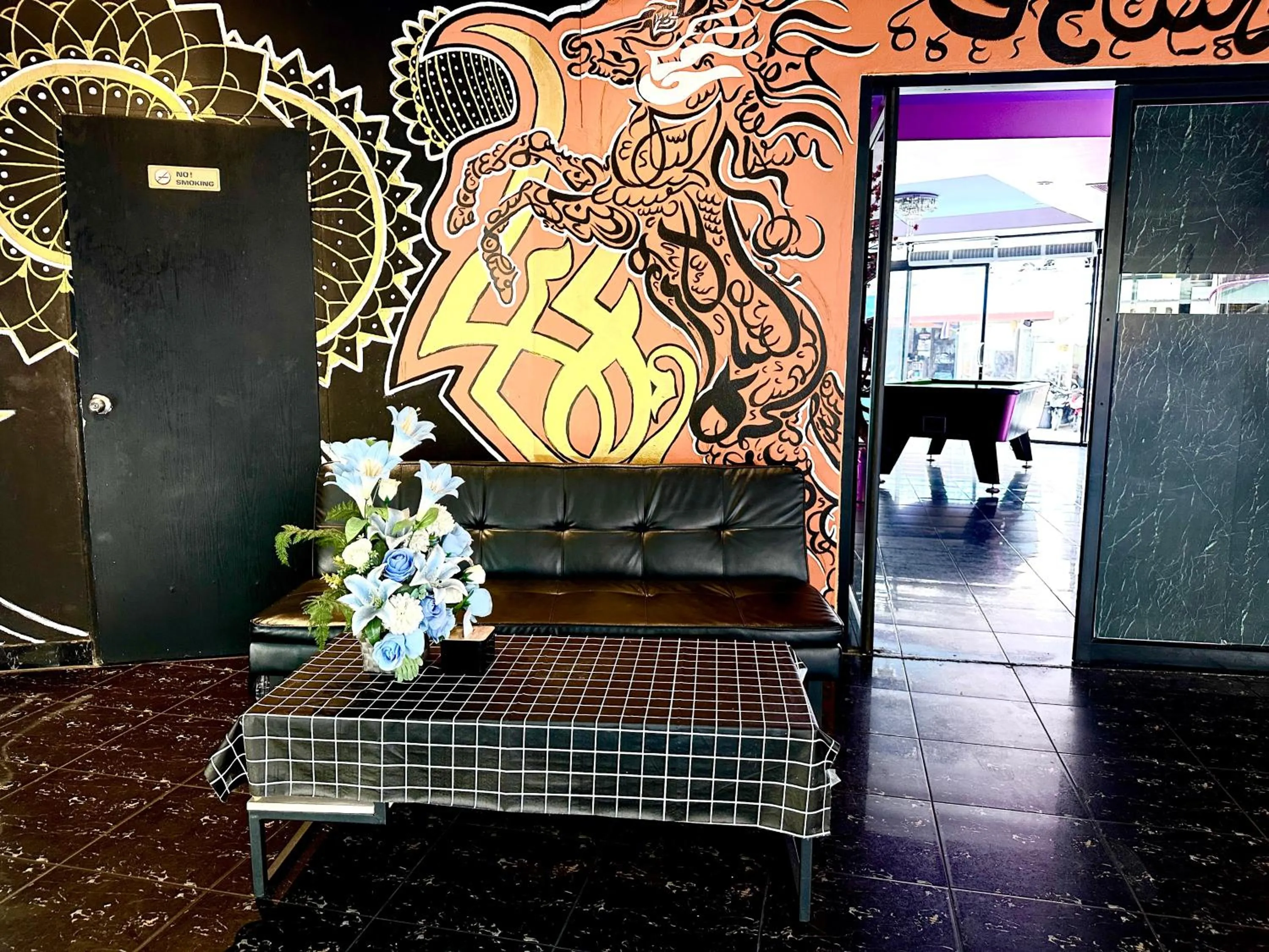 Living room in Koenig Hotel Pattaya