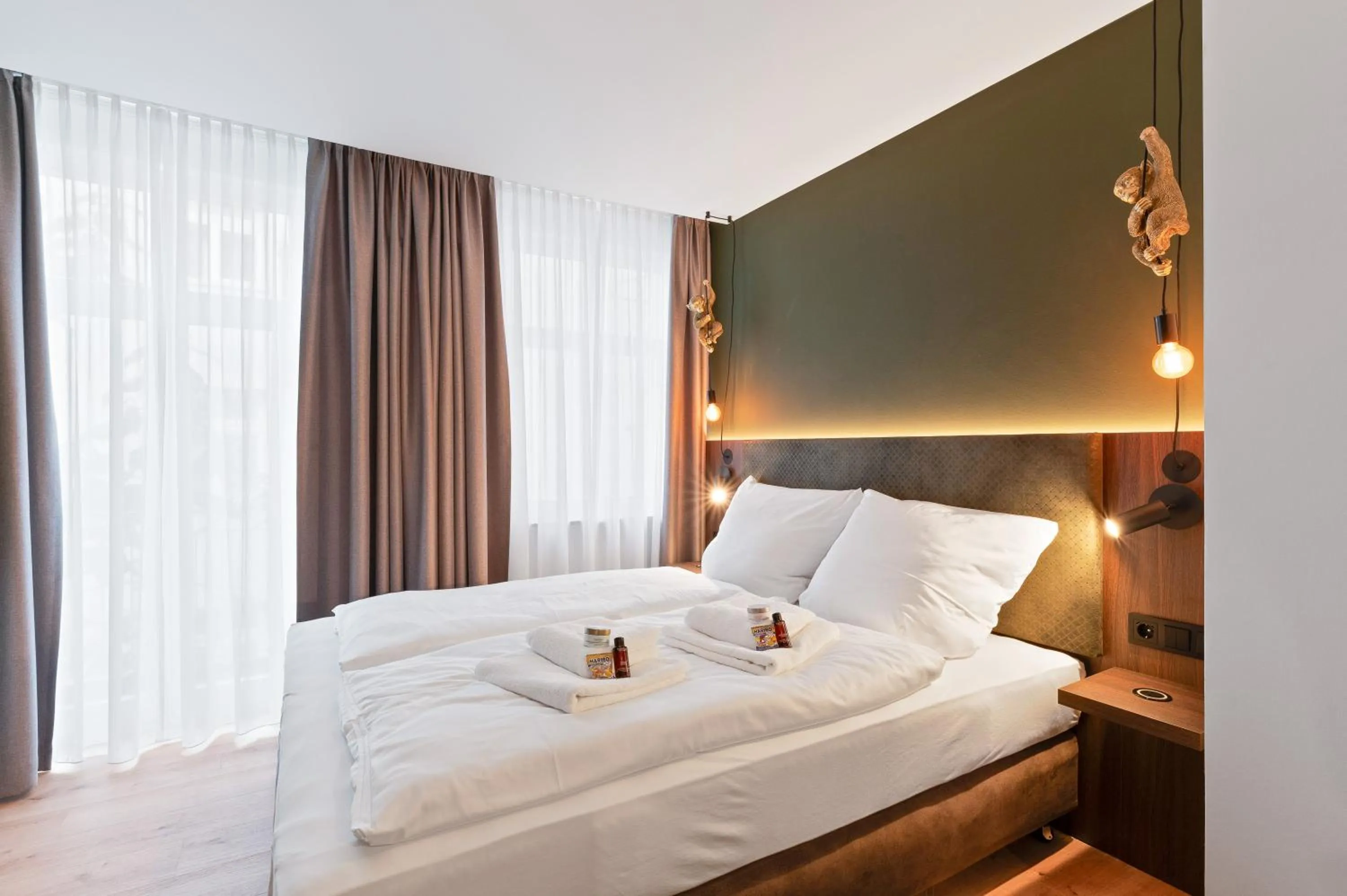 JUNGLE No5 Boutique Hotel - Stuttgart City-Center
