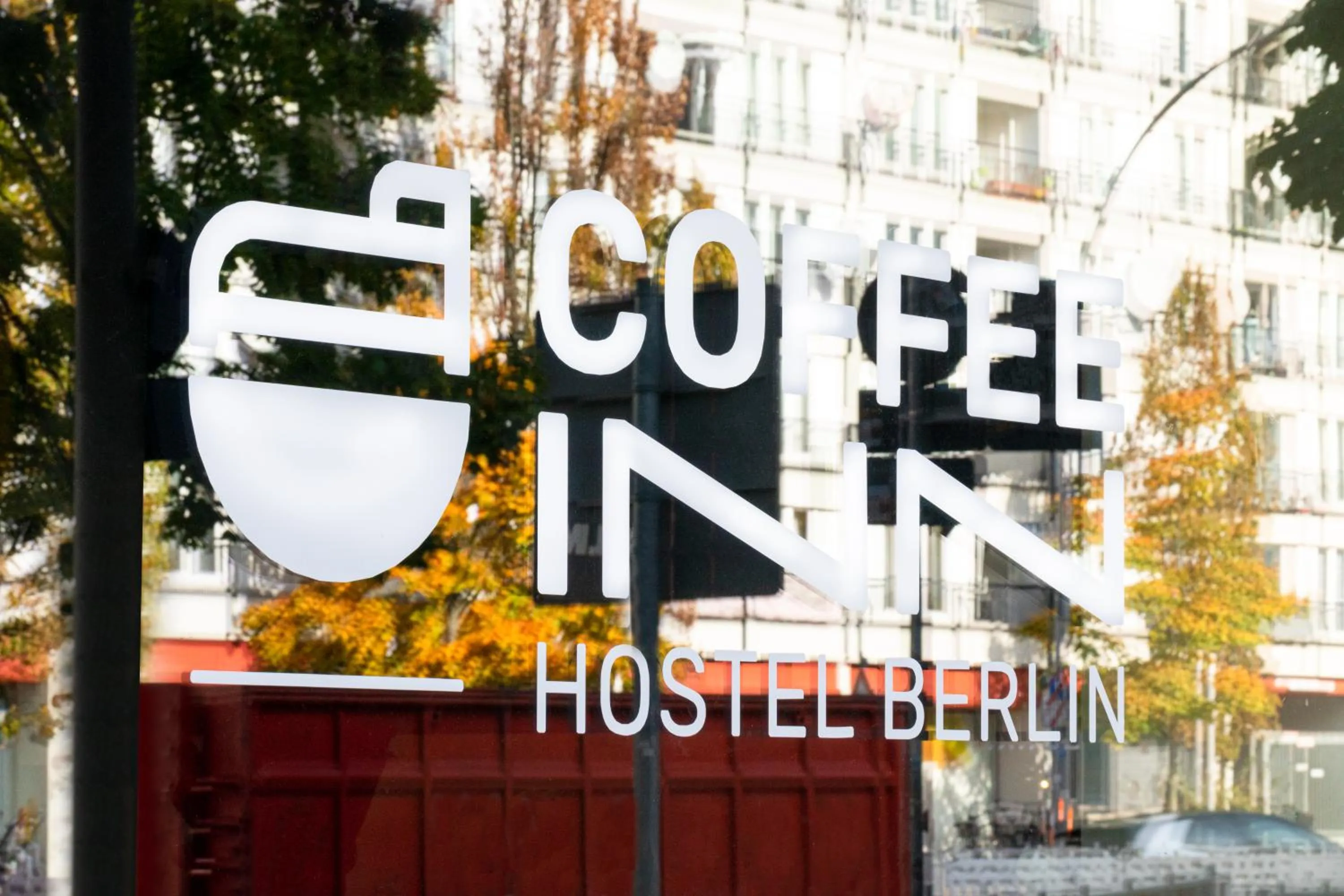 Facade/entrance in Coffee Inn Hostel Berlin