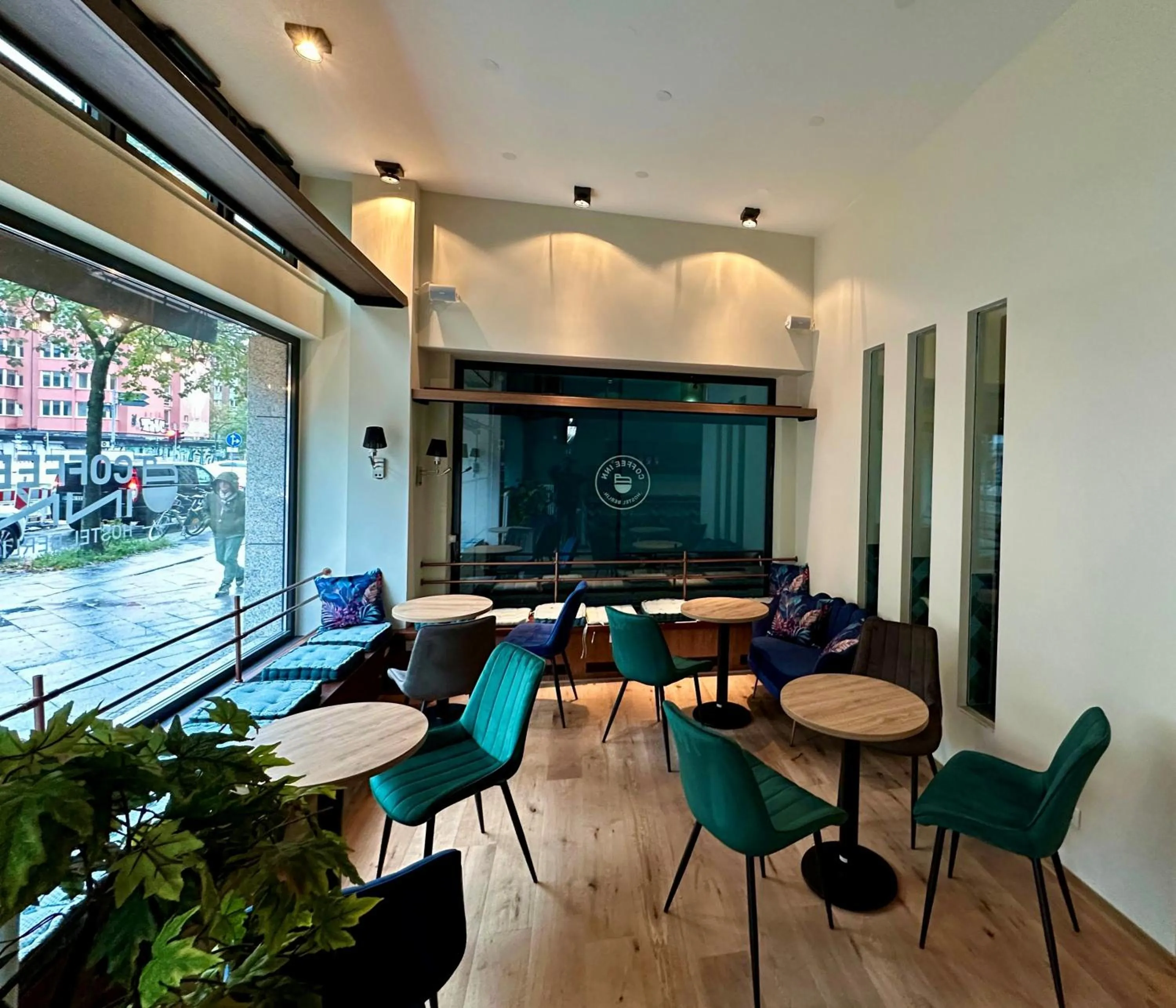 Restaurant/places to eat in Coffee Inn Hostel Berlin