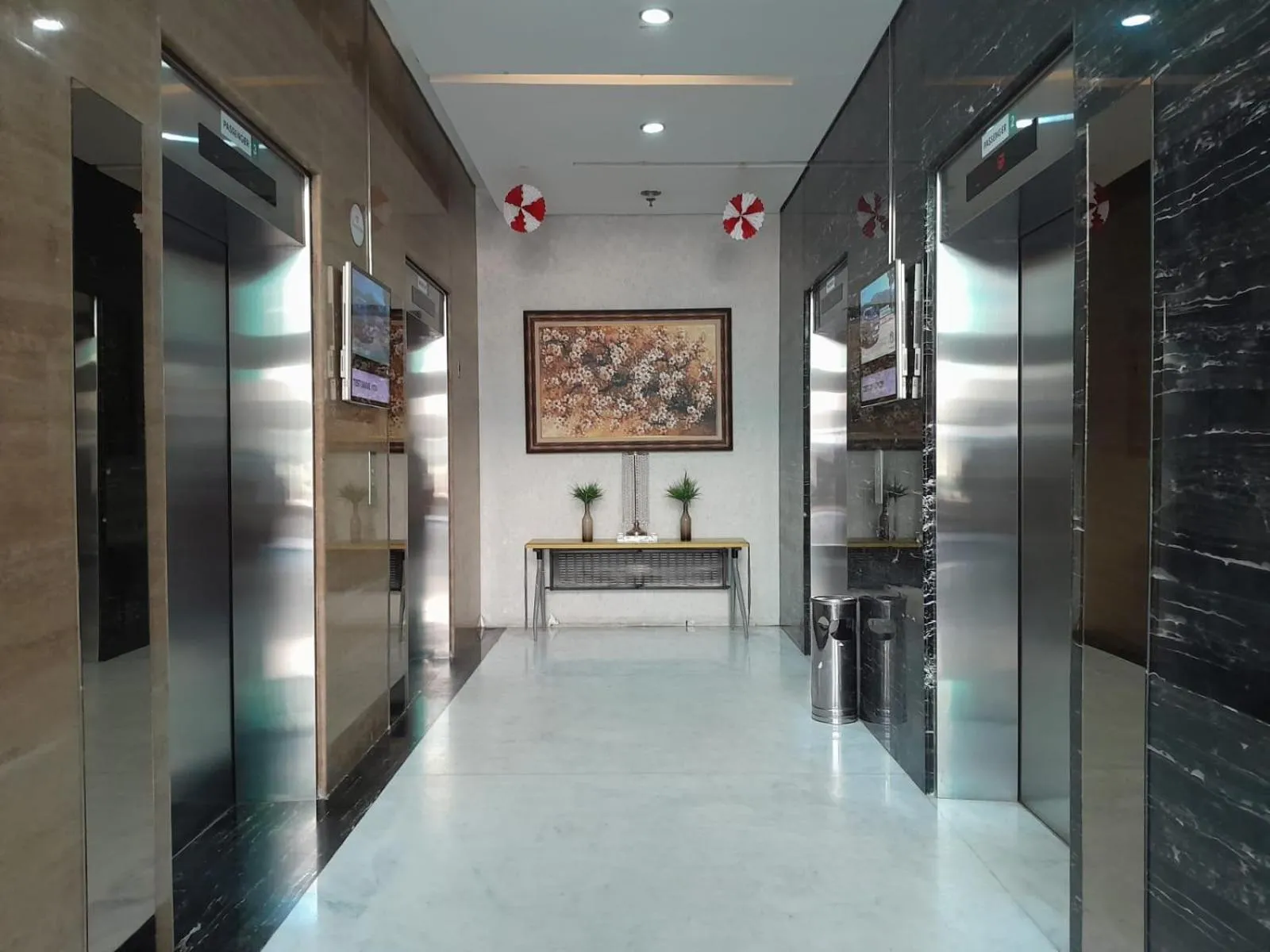 elevator in Majestic Point