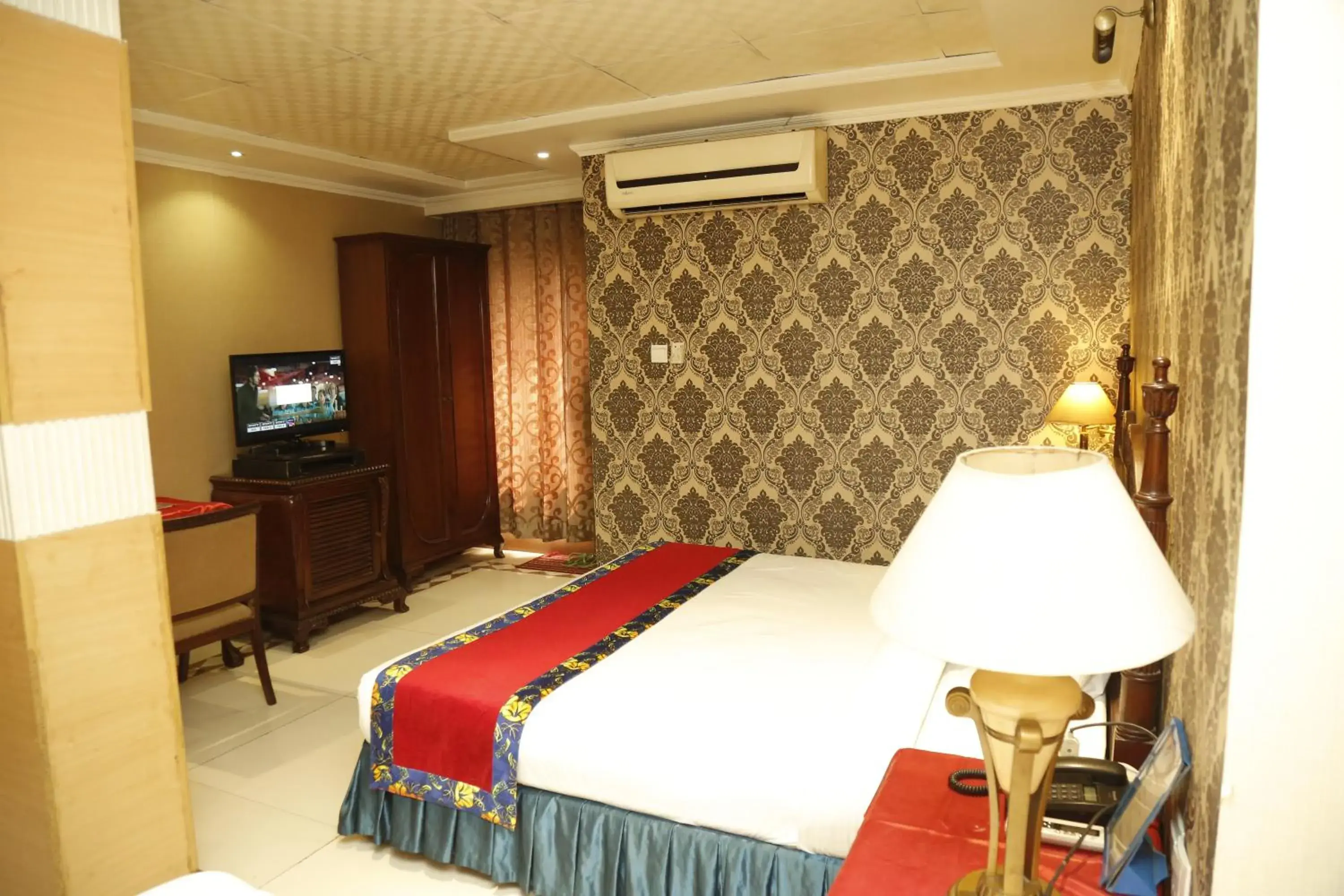 Double Room in Sea Shell Residence - Dhaka Double Room in Sea Shell Residence - Dhaka