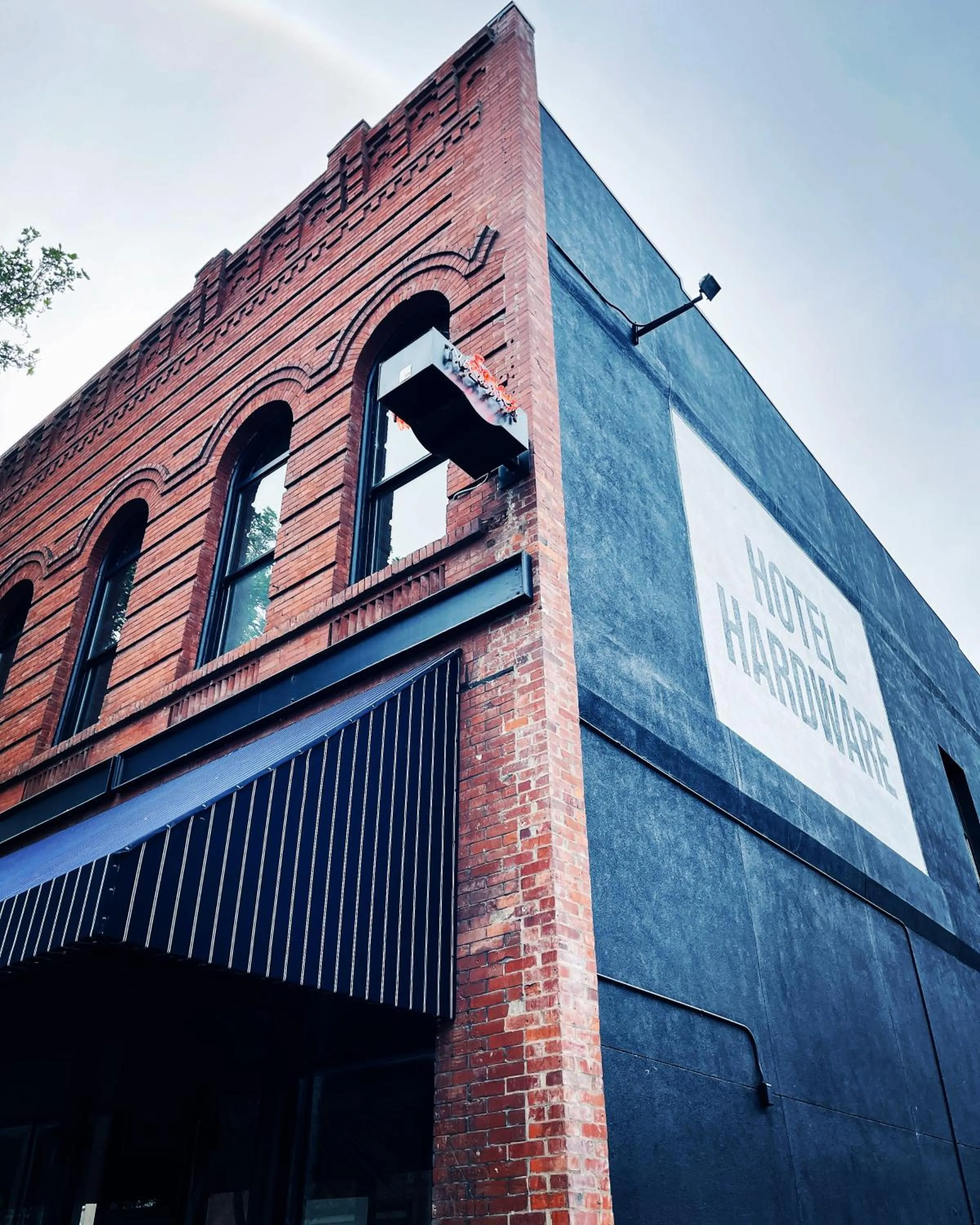 Property building in Hotel Hardware