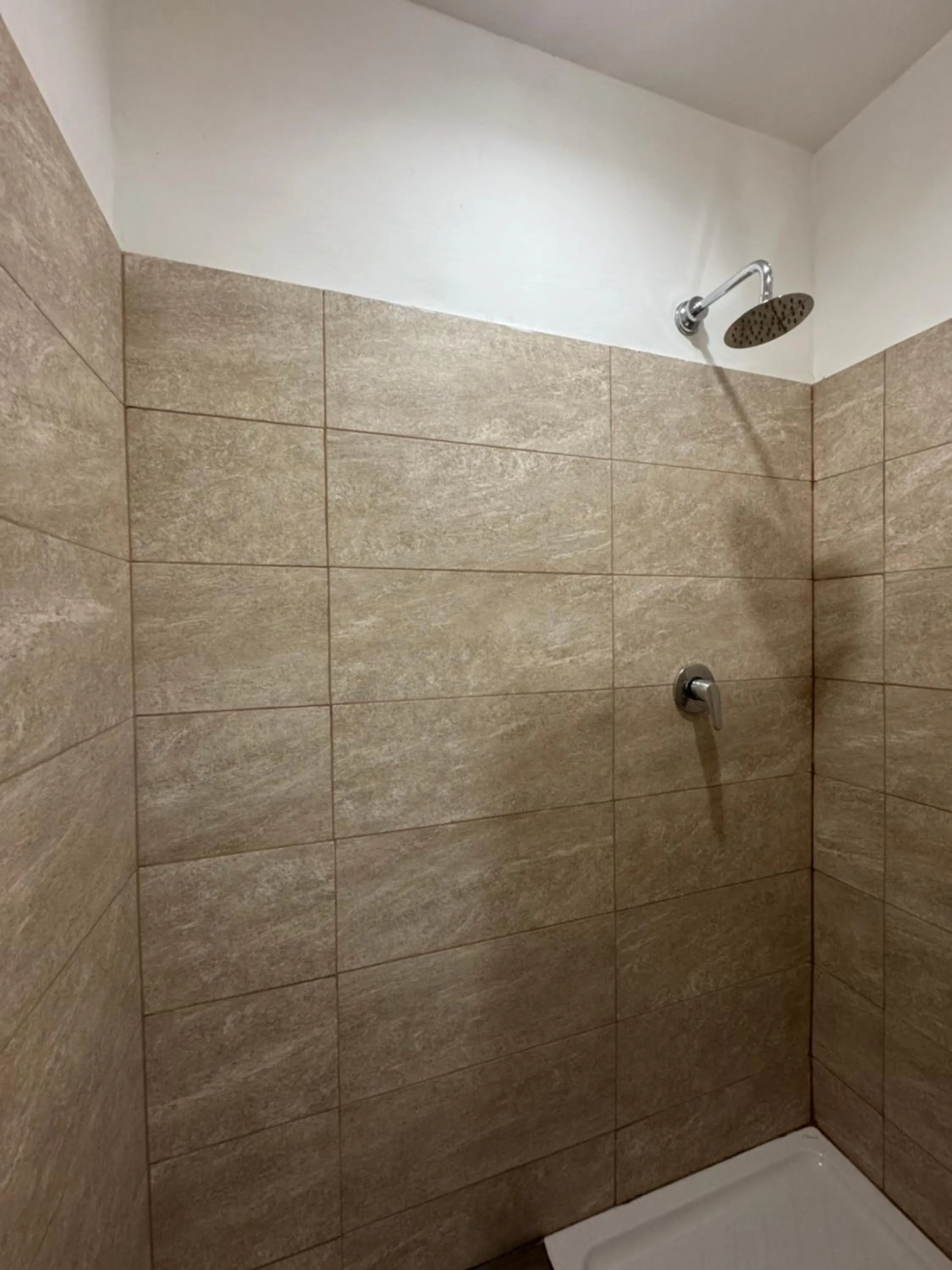 Shower in B&B Galileo Galilei