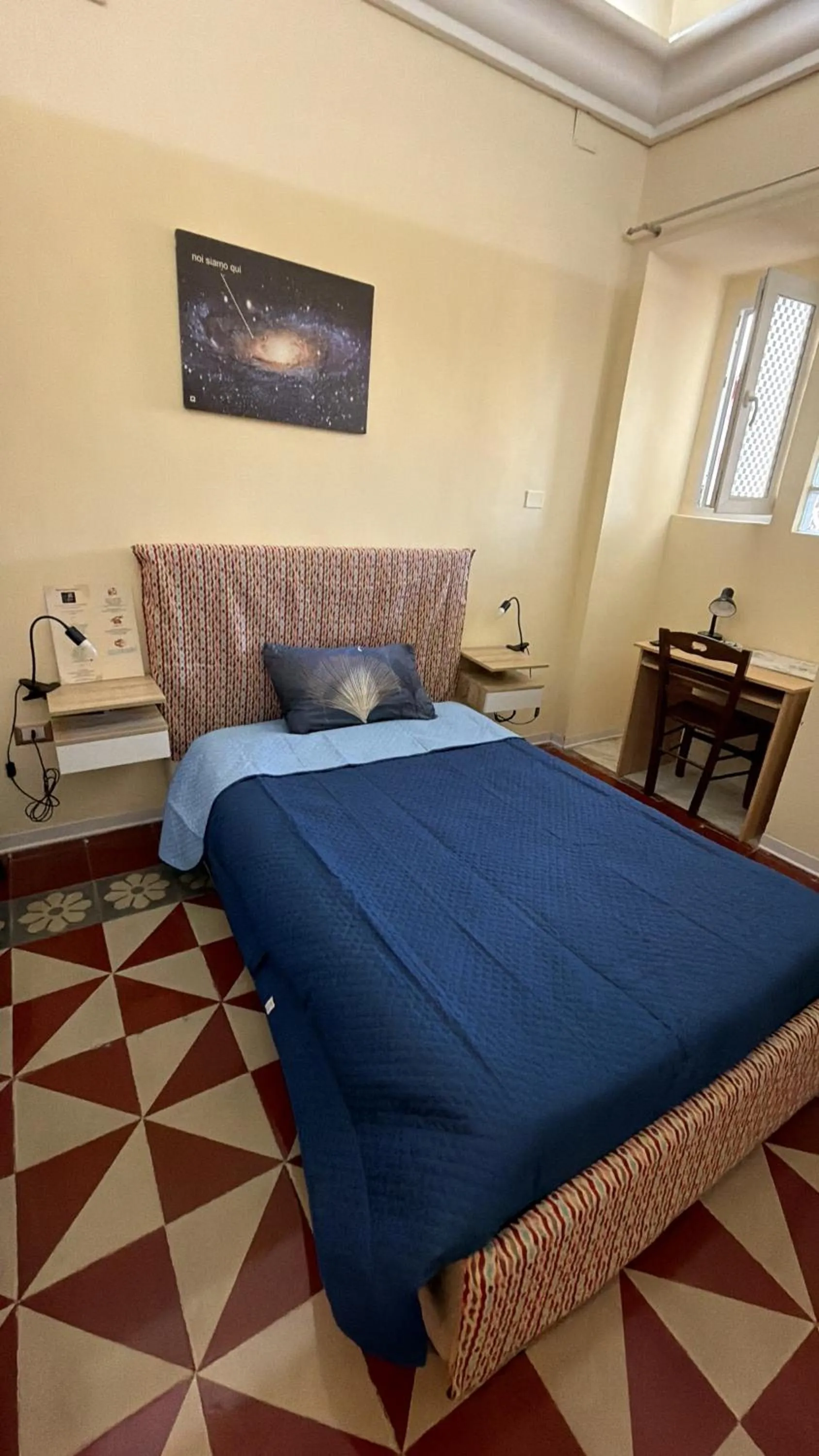 Bed in B&B Galileo Galilei