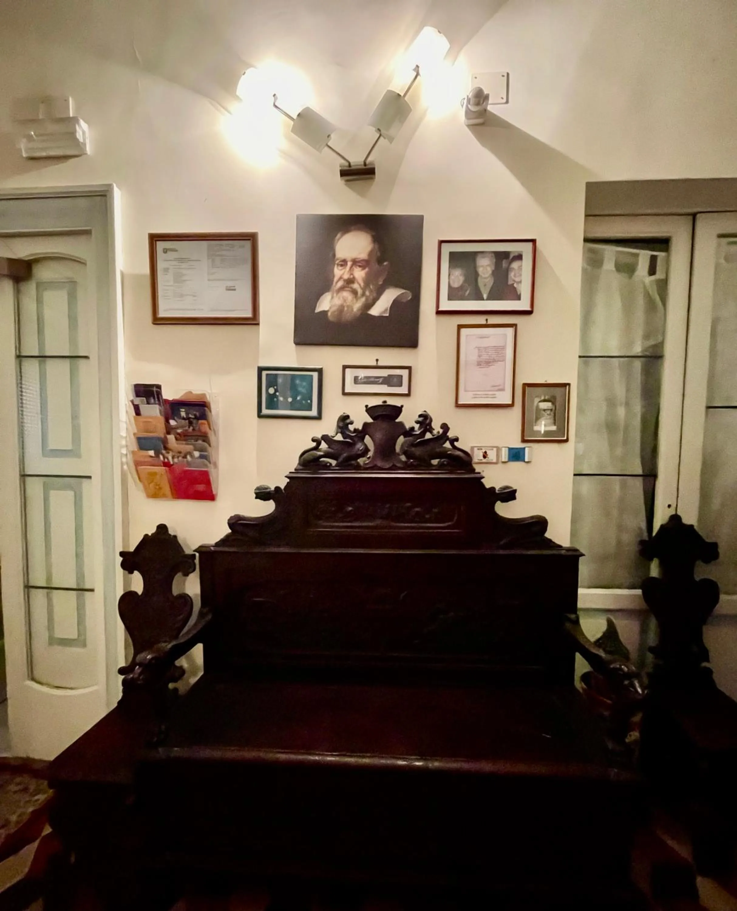 Facade/entrance in B&B Galileo Galilei