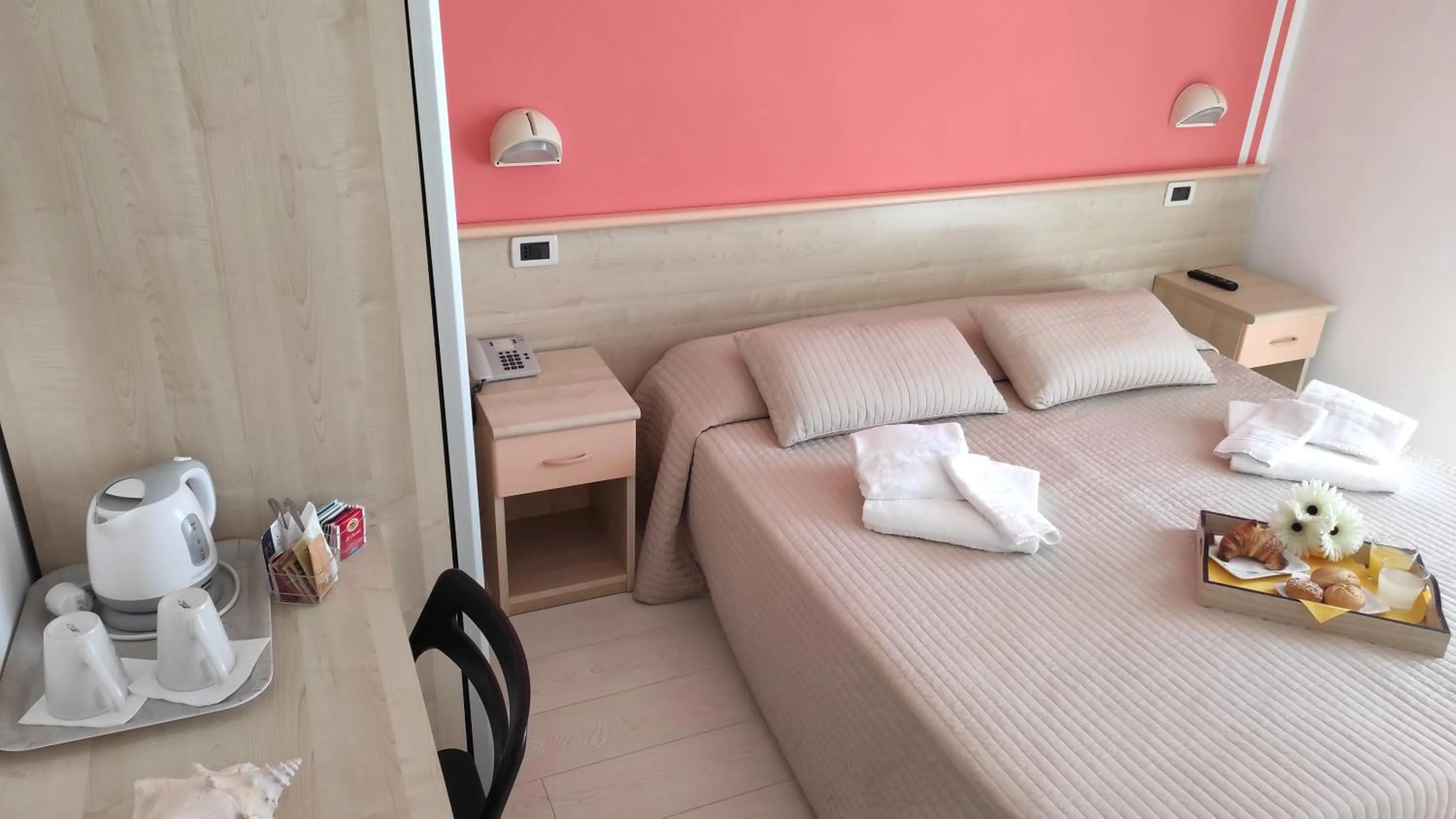 Bedroom, Bed in Hotel Eliani