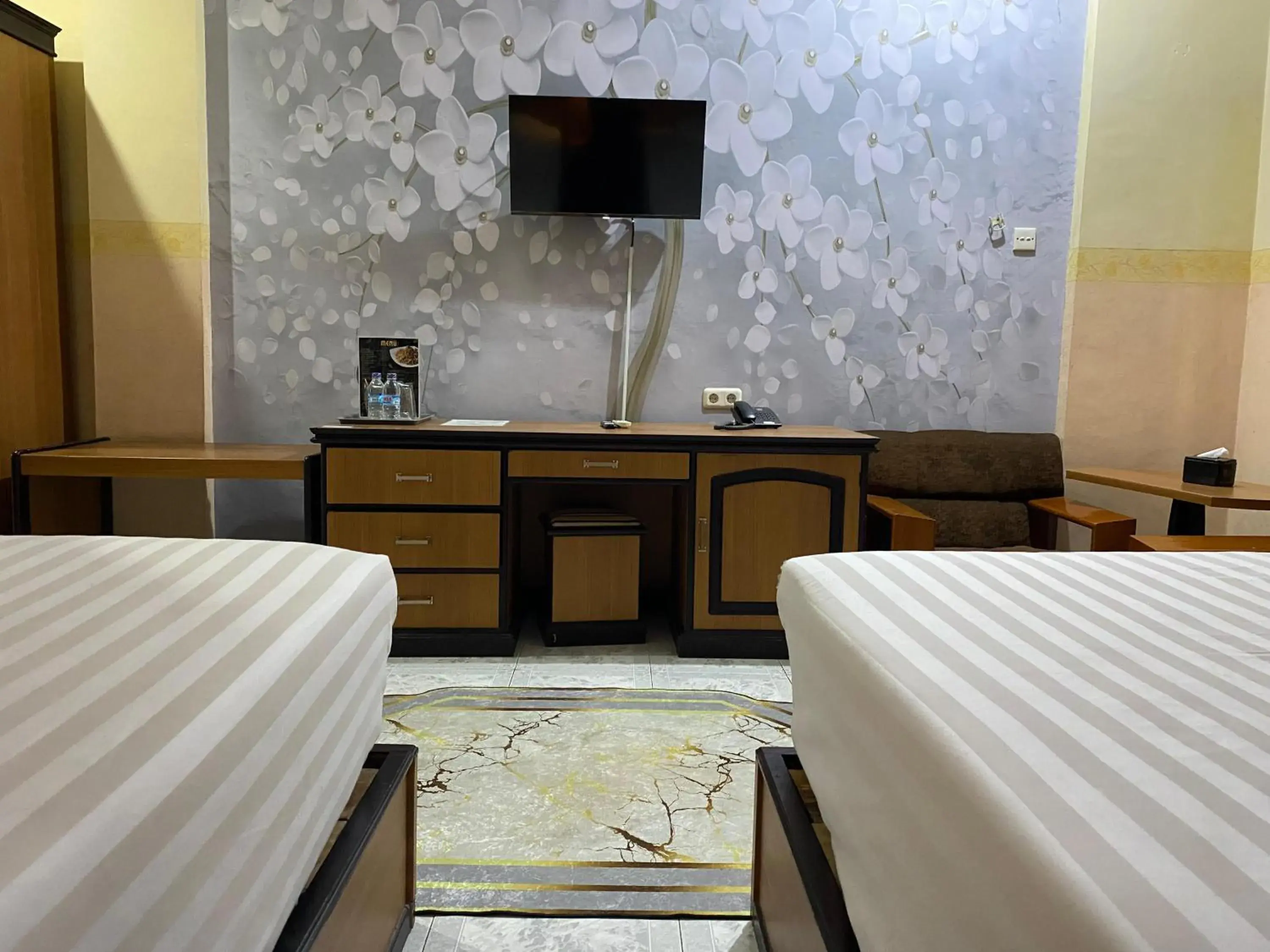 TV and multimedia, Bed in Nikita Hotel TV and multimedia, Bed in Nikita Hotel