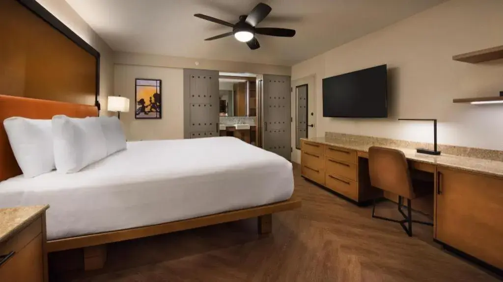 Bed in Disney's Coronado Springs Resort Bed in Disney's Coronado Springs Resort
