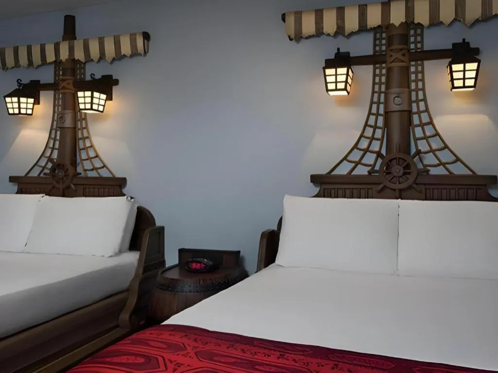 Bed in Disney's Caribbean Beach Resort