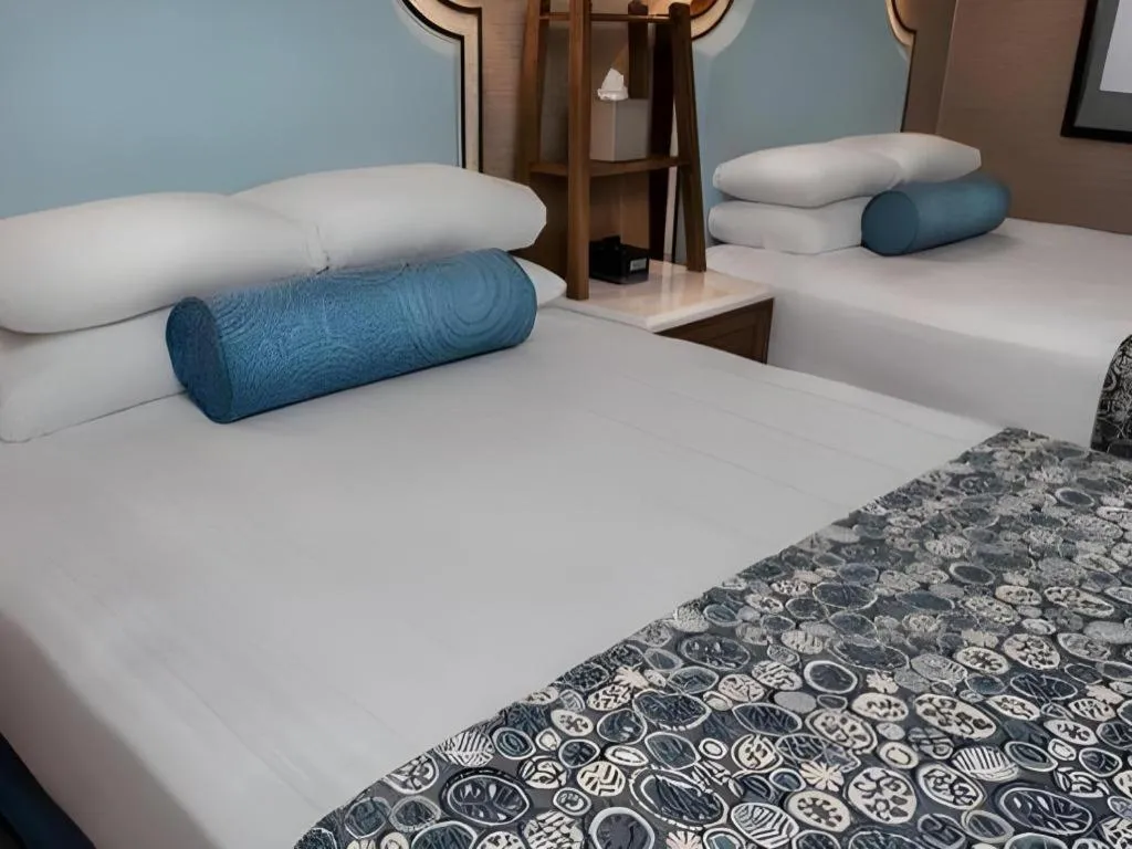 Bed in Disney's Beach Club Resort
