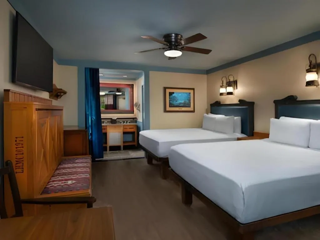 Bed in Disney's Port Orleans Resort - Riverside