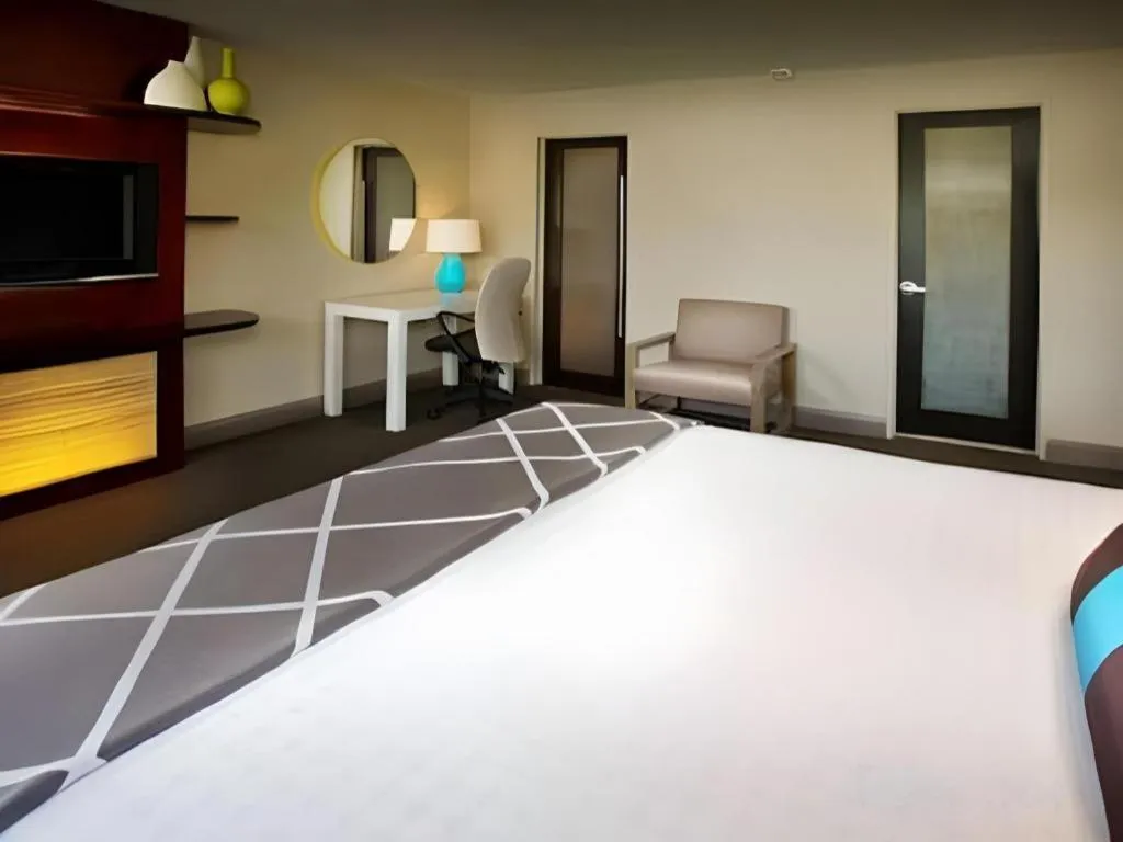 Bed in Disney's Contemporary Resort