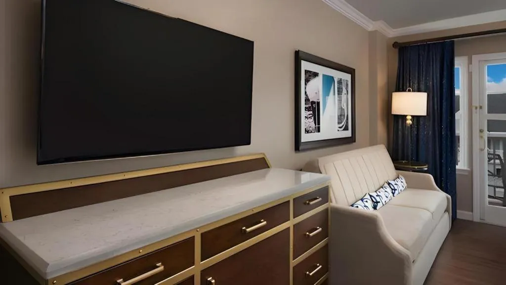 Bed in Disney's Yacht Club Resort