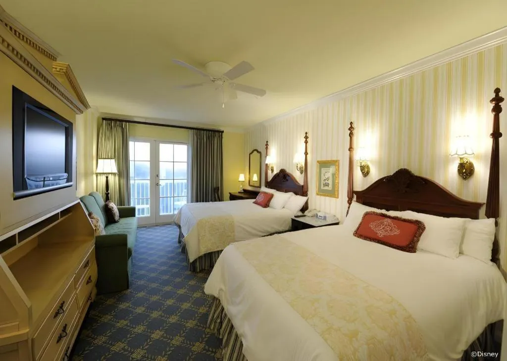 Bed in Disney's Boardwalk Inn