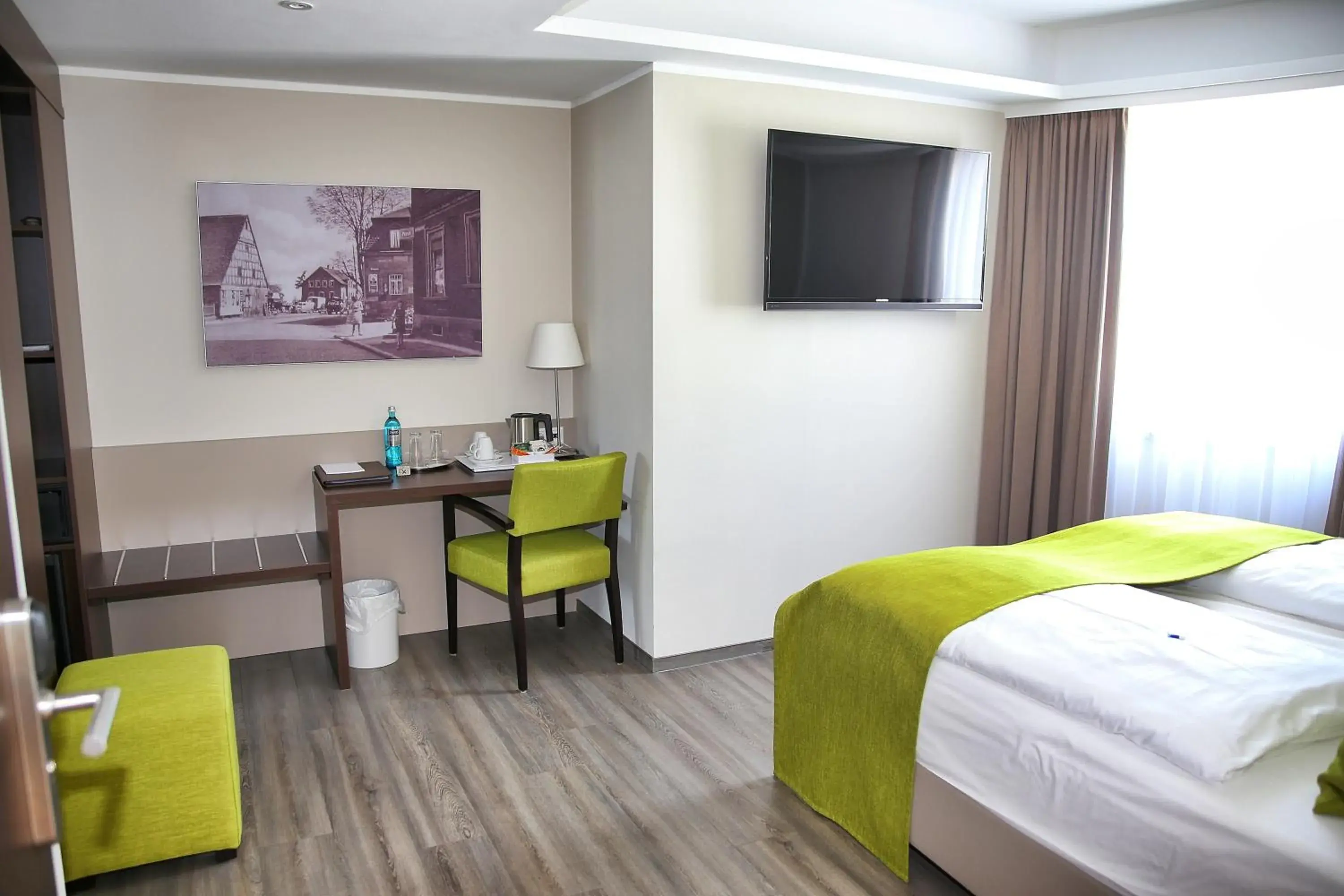 2 Seperate Double rooms without connecting door (2 Adults + 2 Children) in hotel bomonti Nürnberg West 2 Seperate Double rooms without connecting door (2 Adults + 2 Children) in hotel bomonti Nürnberg West