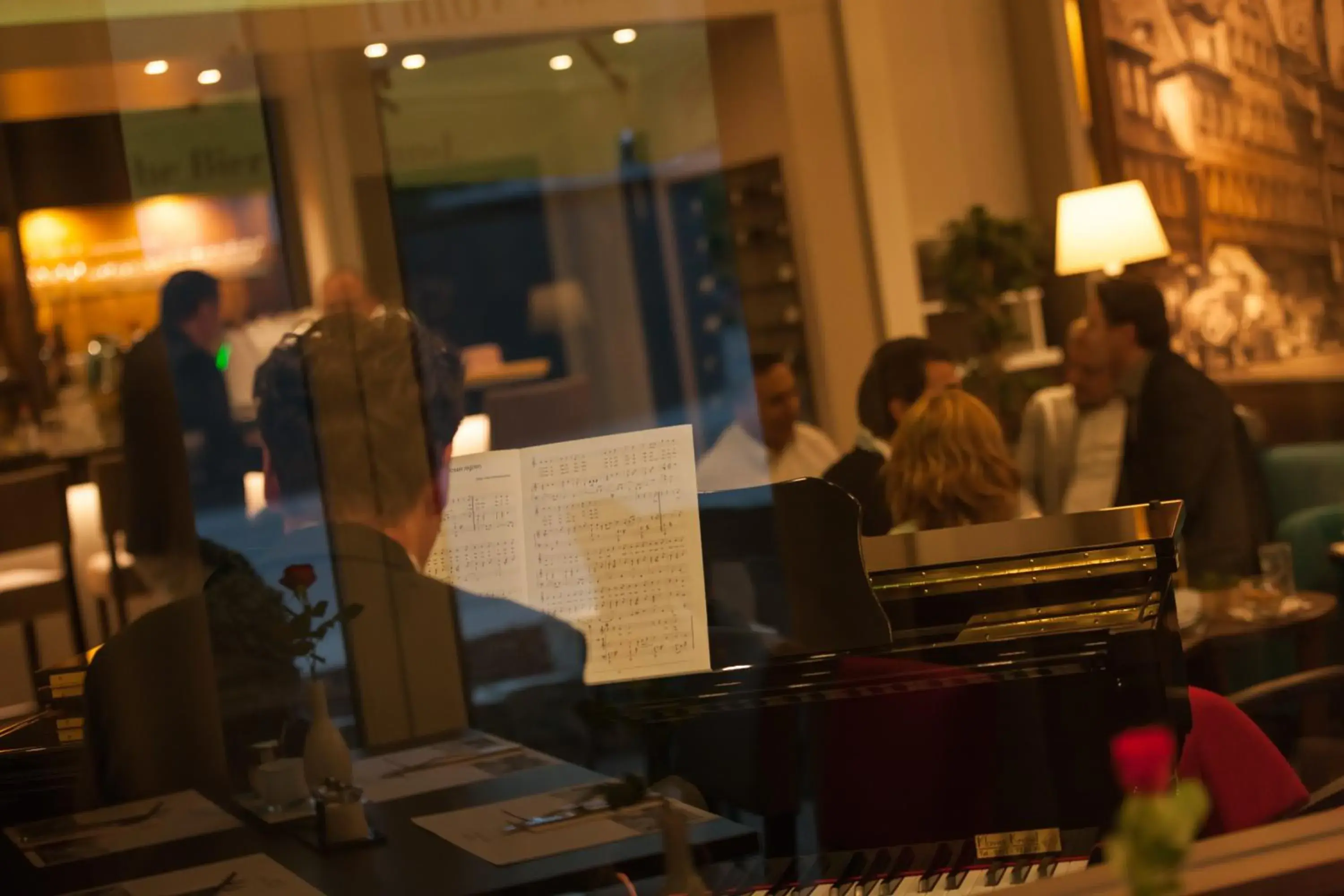 Lounge or bar in hotel bomonti Nürnberg West Lounge or bar in hotel bomonti Nürnberg West