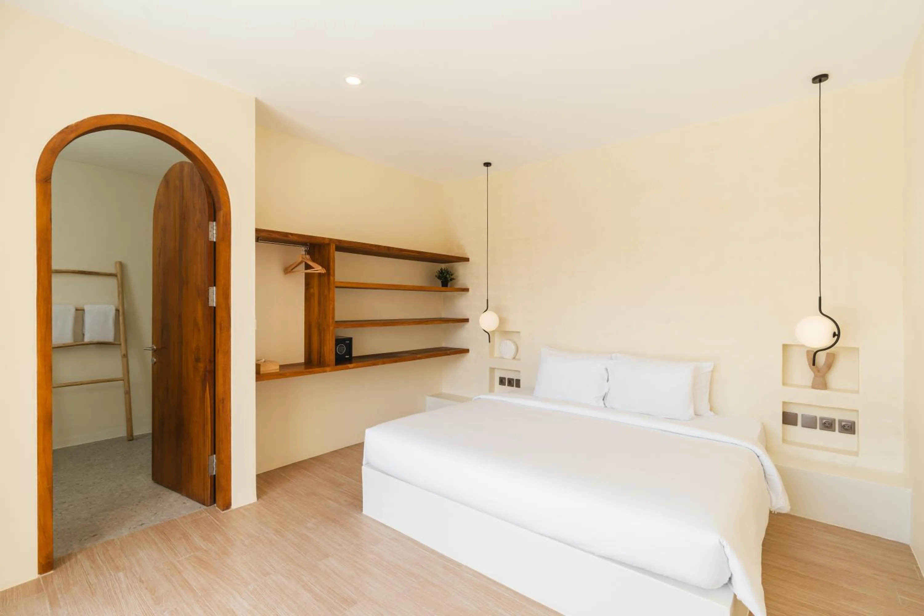 Bed in Copper Estate 1 by Alfred in Bali