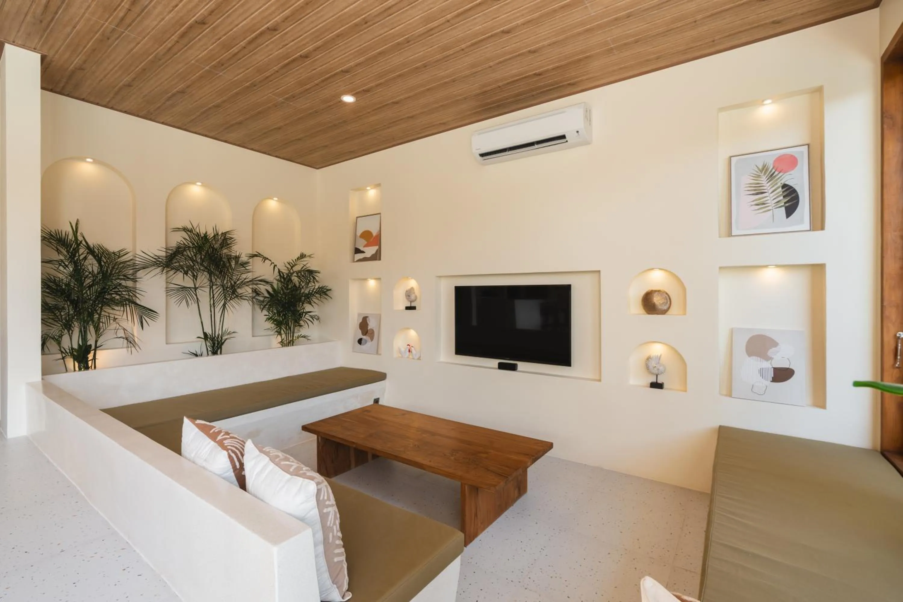 Living room in Copper Estate 1 by Alfred in Bali