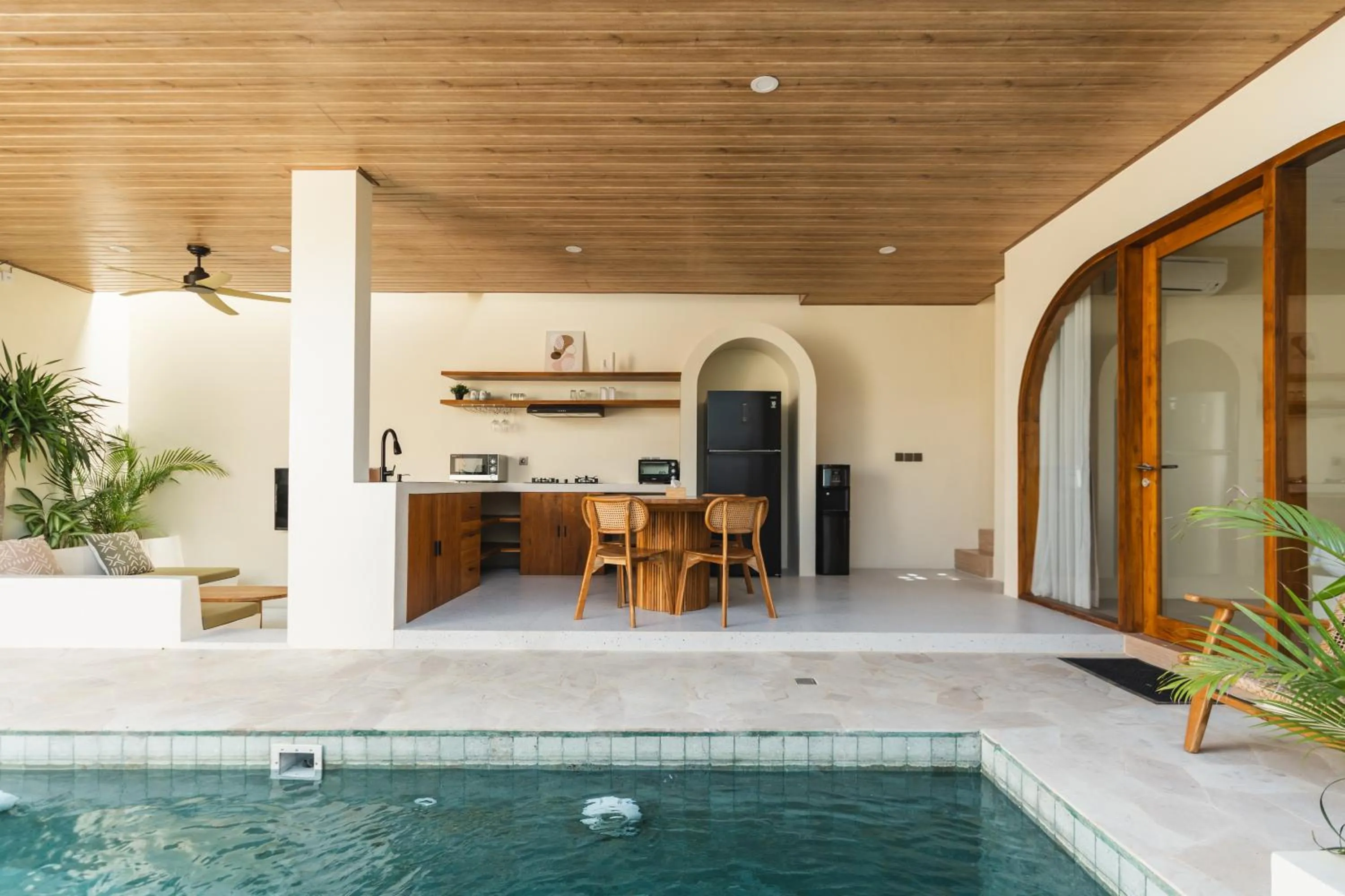 Kitchen or kitchenette in Copper Estate 2 by Alfred in Bali