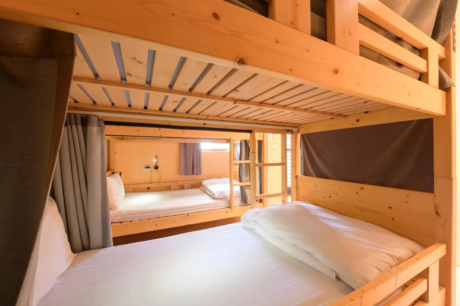 bunk bed, Bed in Dumbo Hostel Hualien