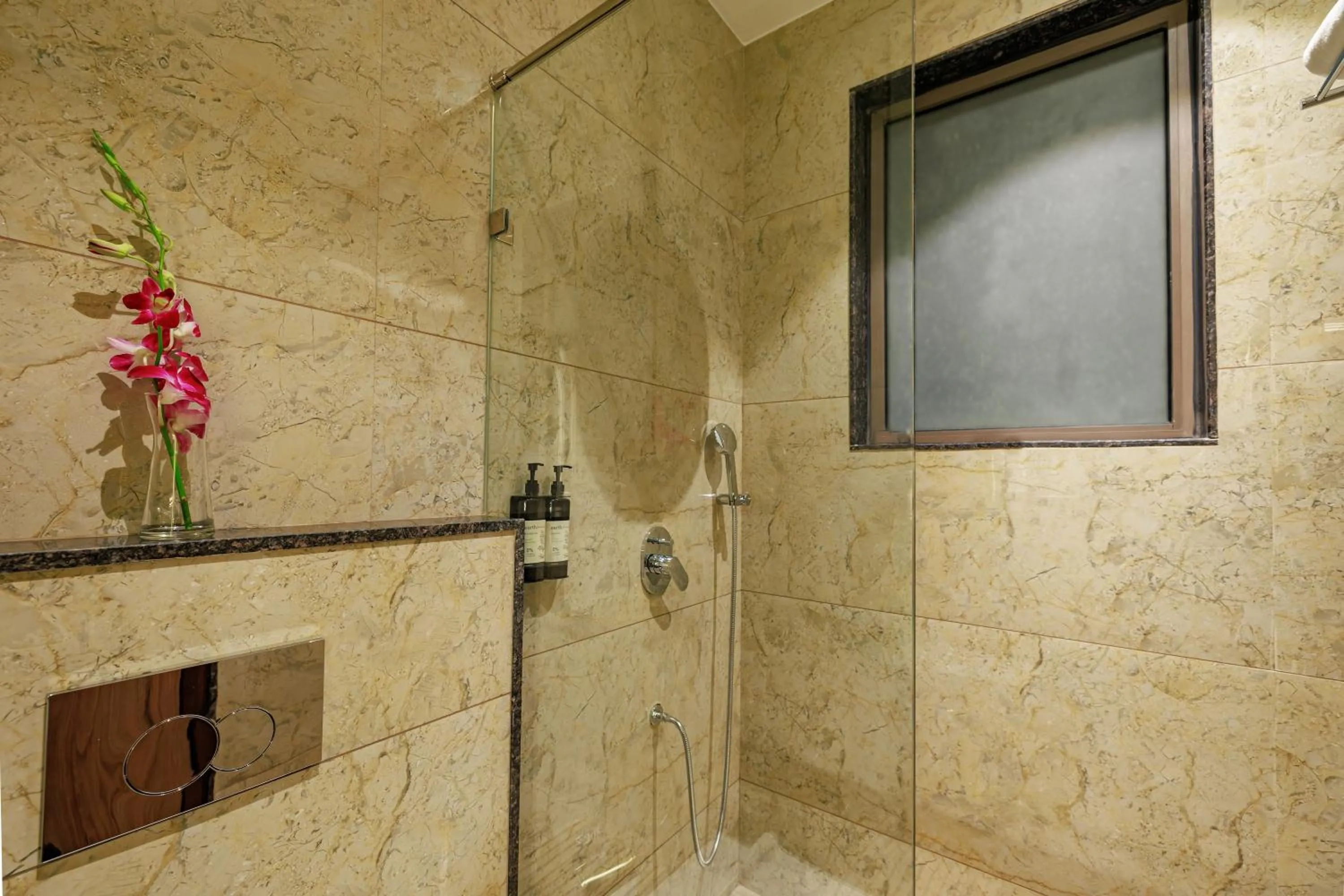 Shower in Regenta Place Jaipur Sirsi Road, Jaipur