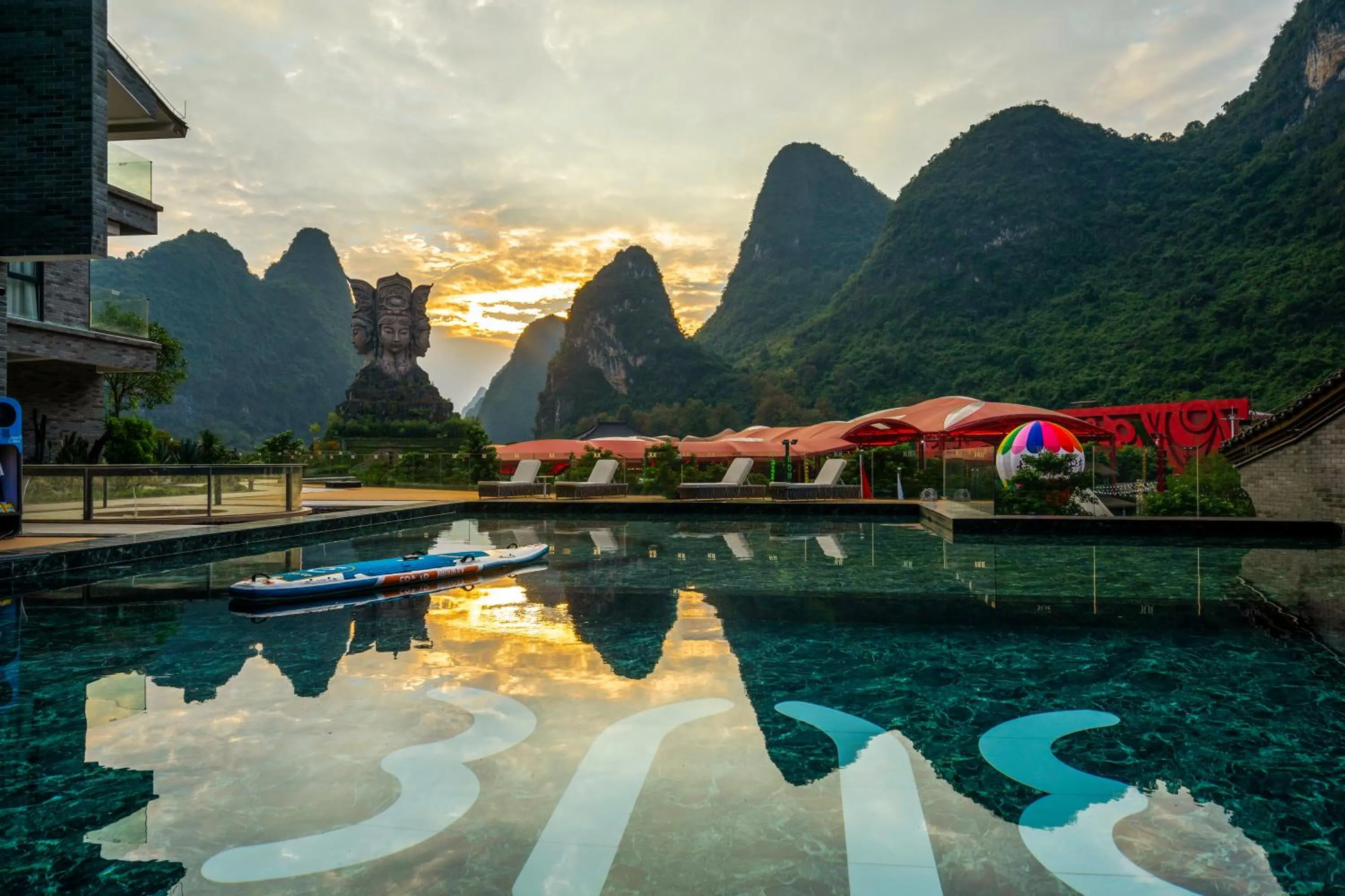 TUI Blue Yangshuo Xiangheli Hotel