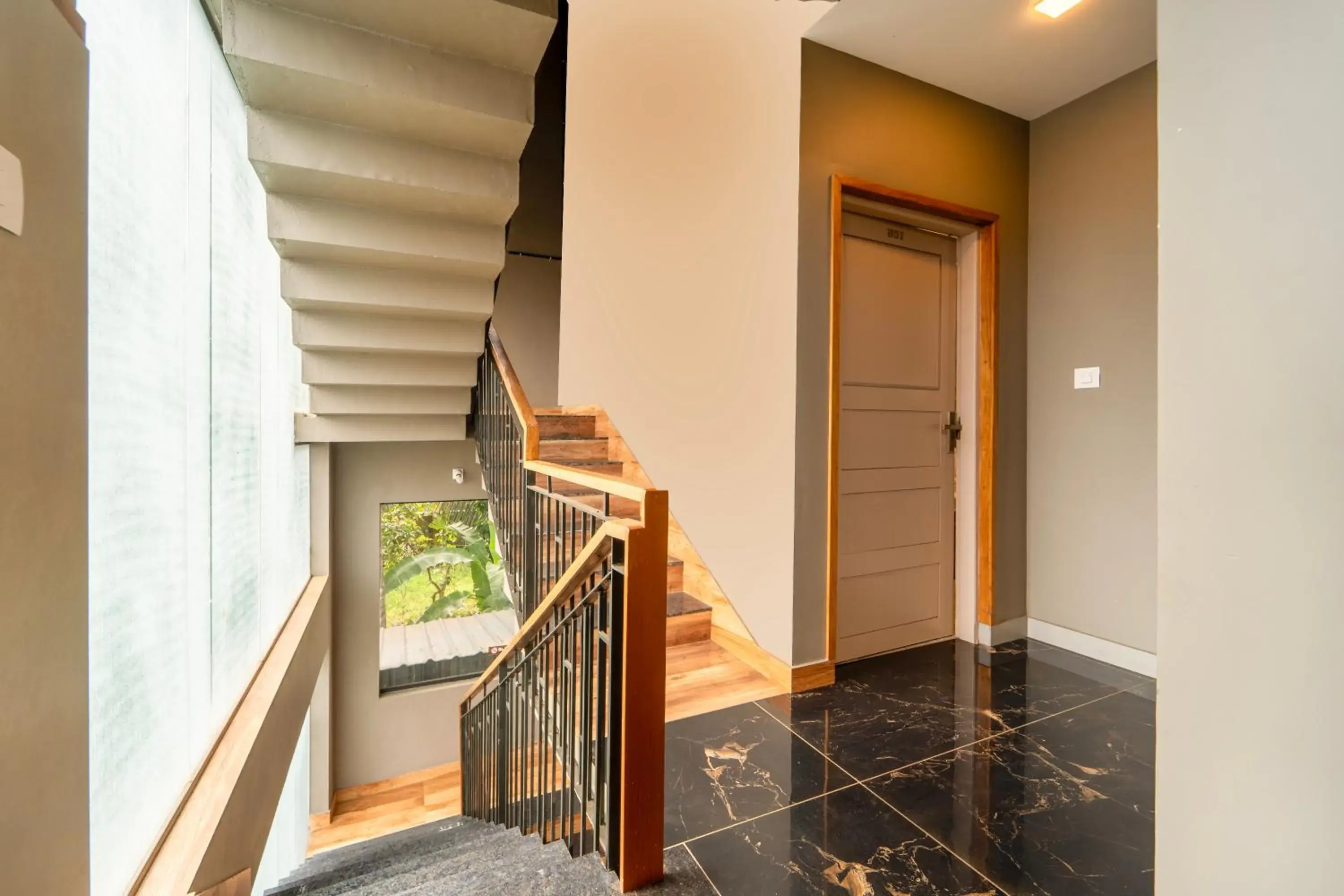 Lobby or reception in Treebo MR Motel, 10 Mins To Airport Lobby or reception in Treebo MR Motel, 10 Mins To Airport