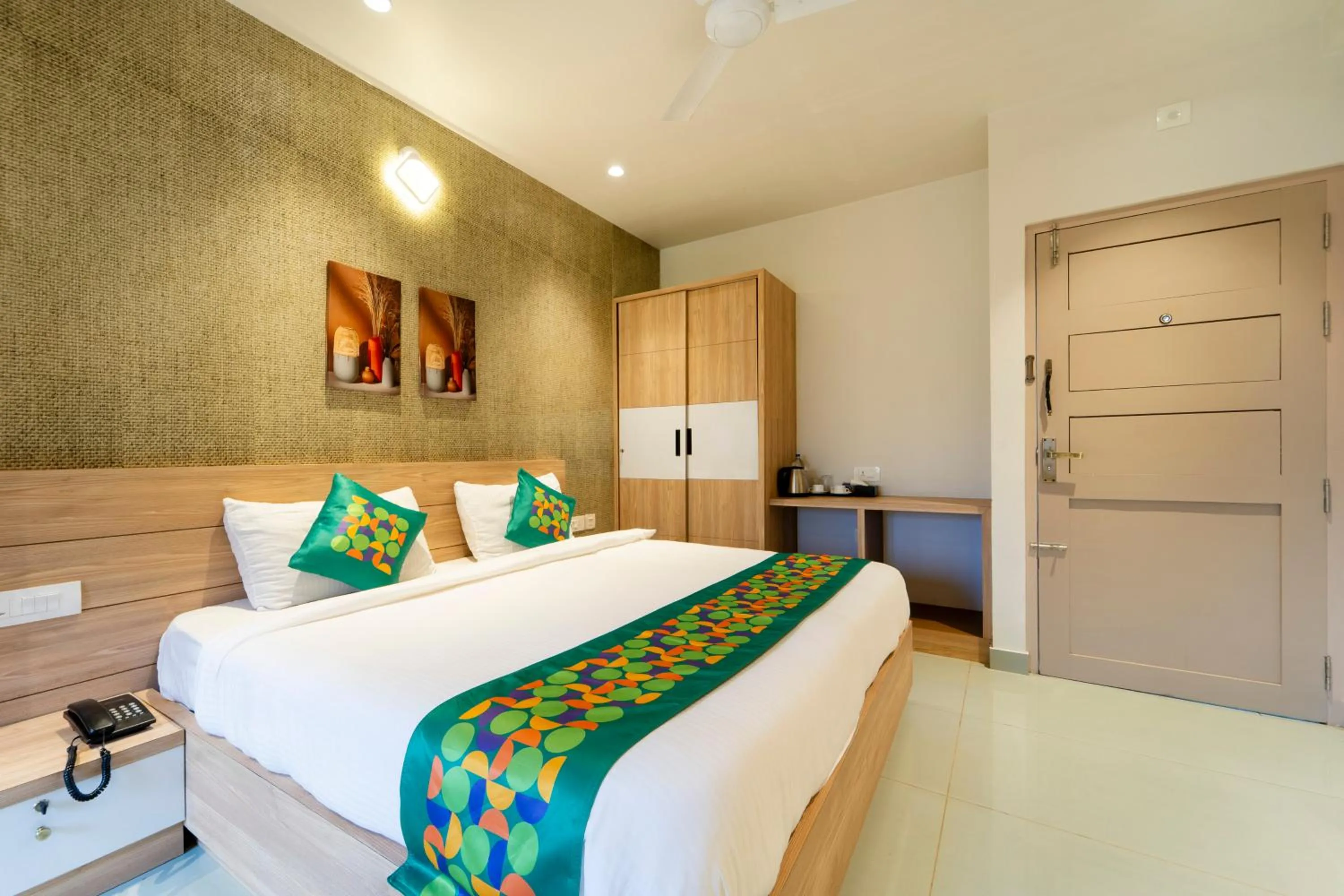 Bedroom, Bed in Treebo MR Motel