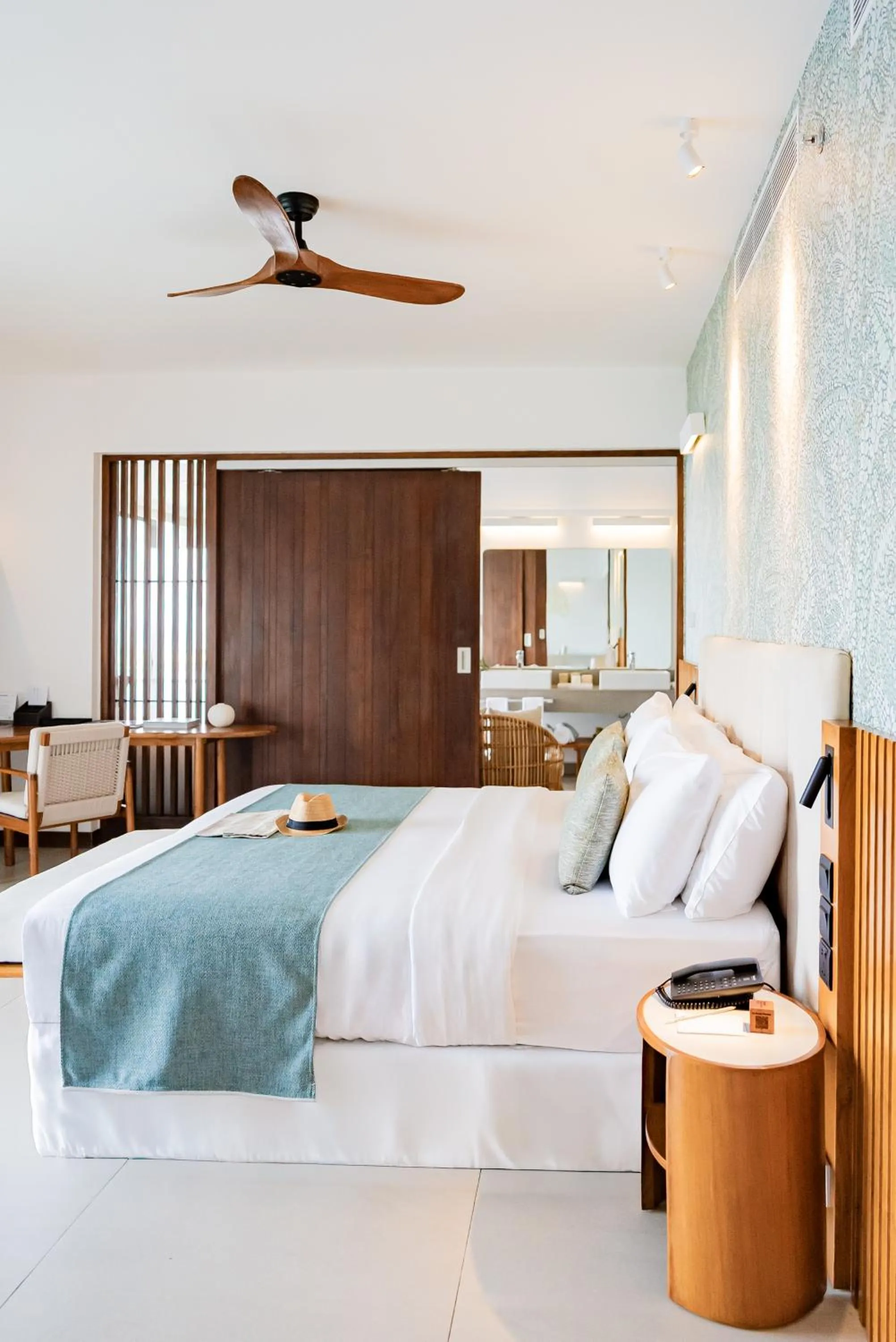 Bedroom, Bed in Barceló Nasandhura Male