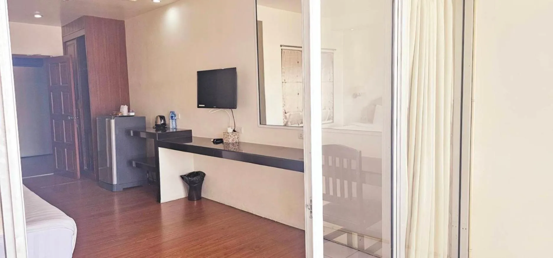 Area and facilities in At sea residence