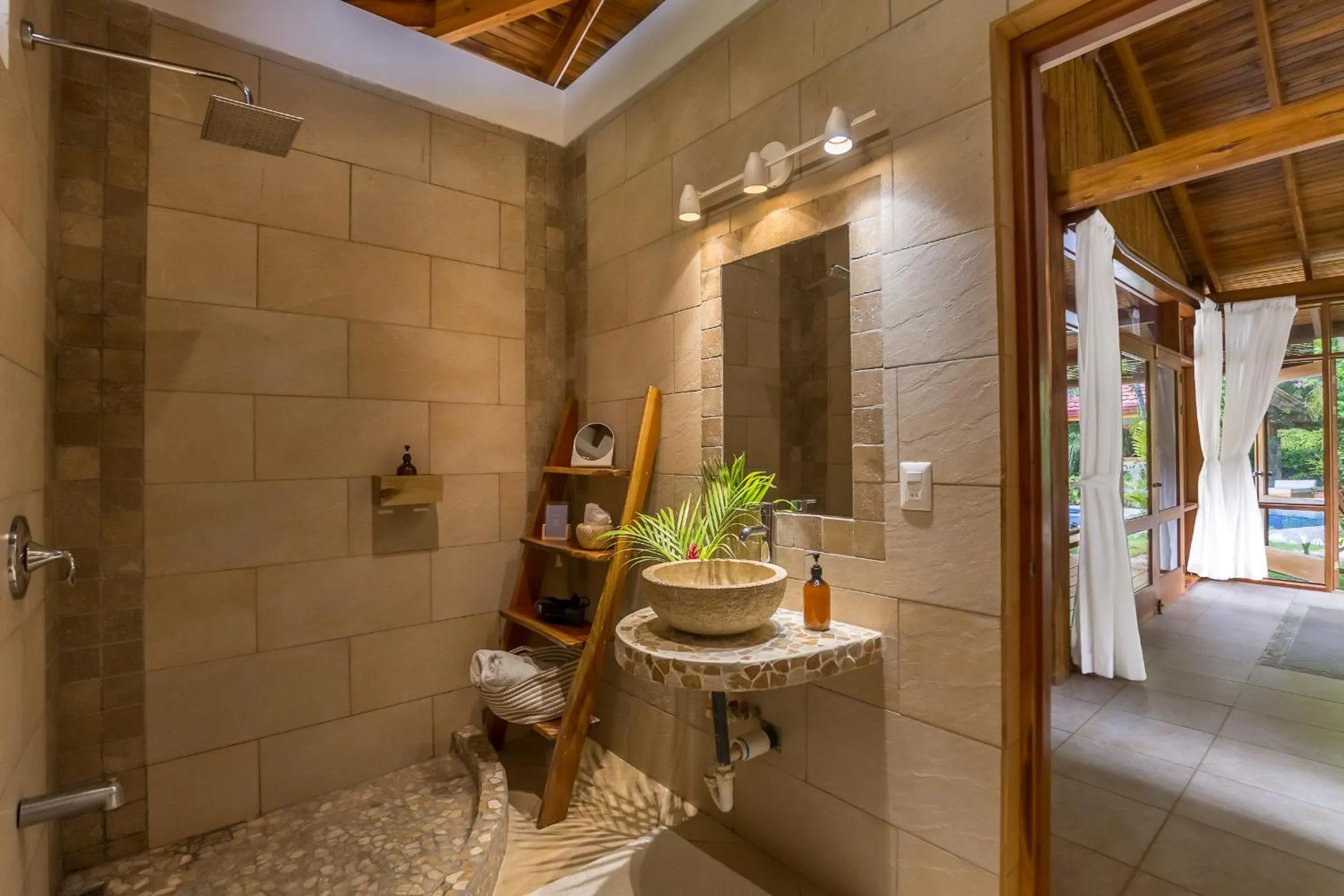 Toilet in Villas Santa Teresa