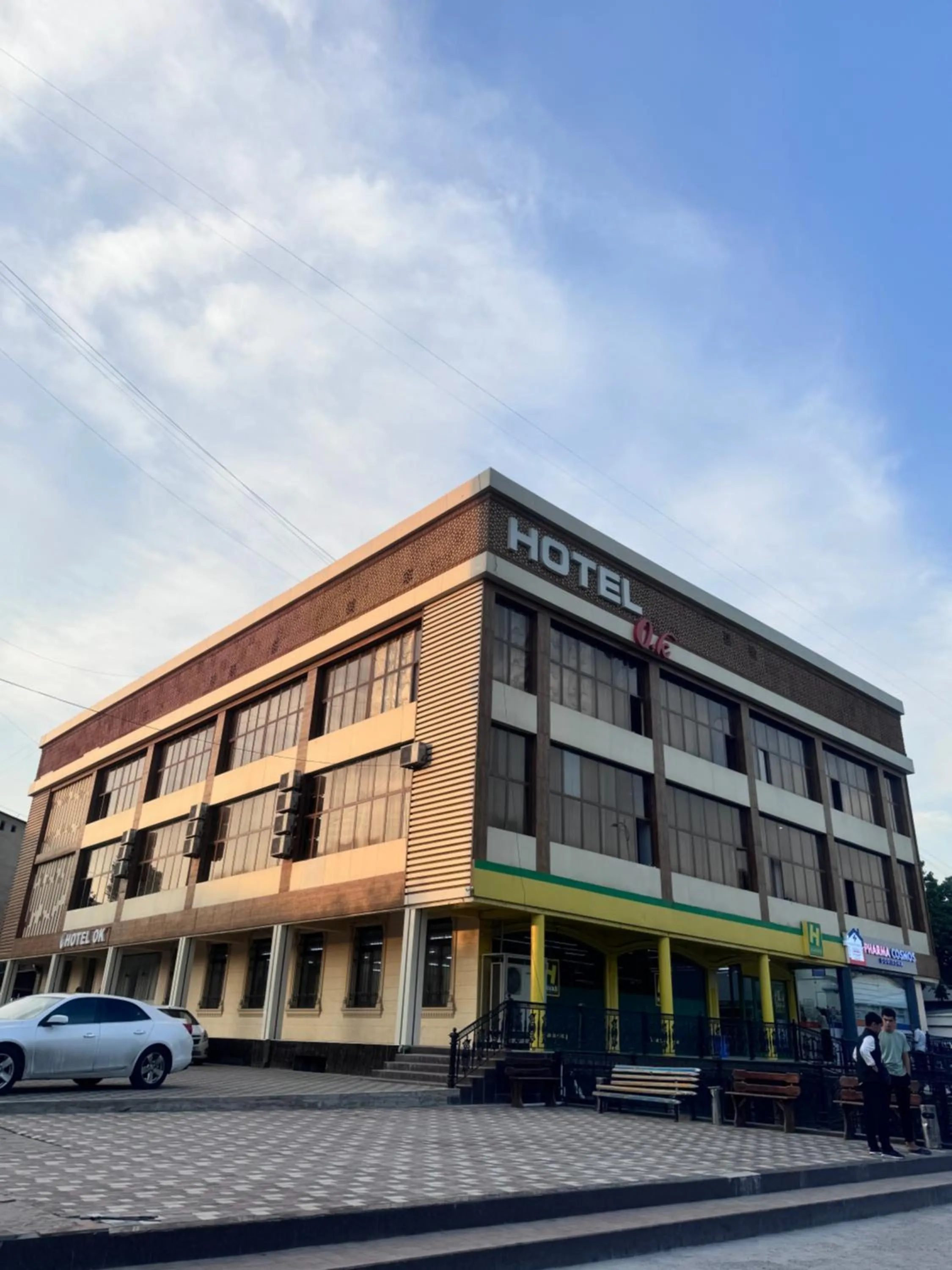 Property building in Hotel OK