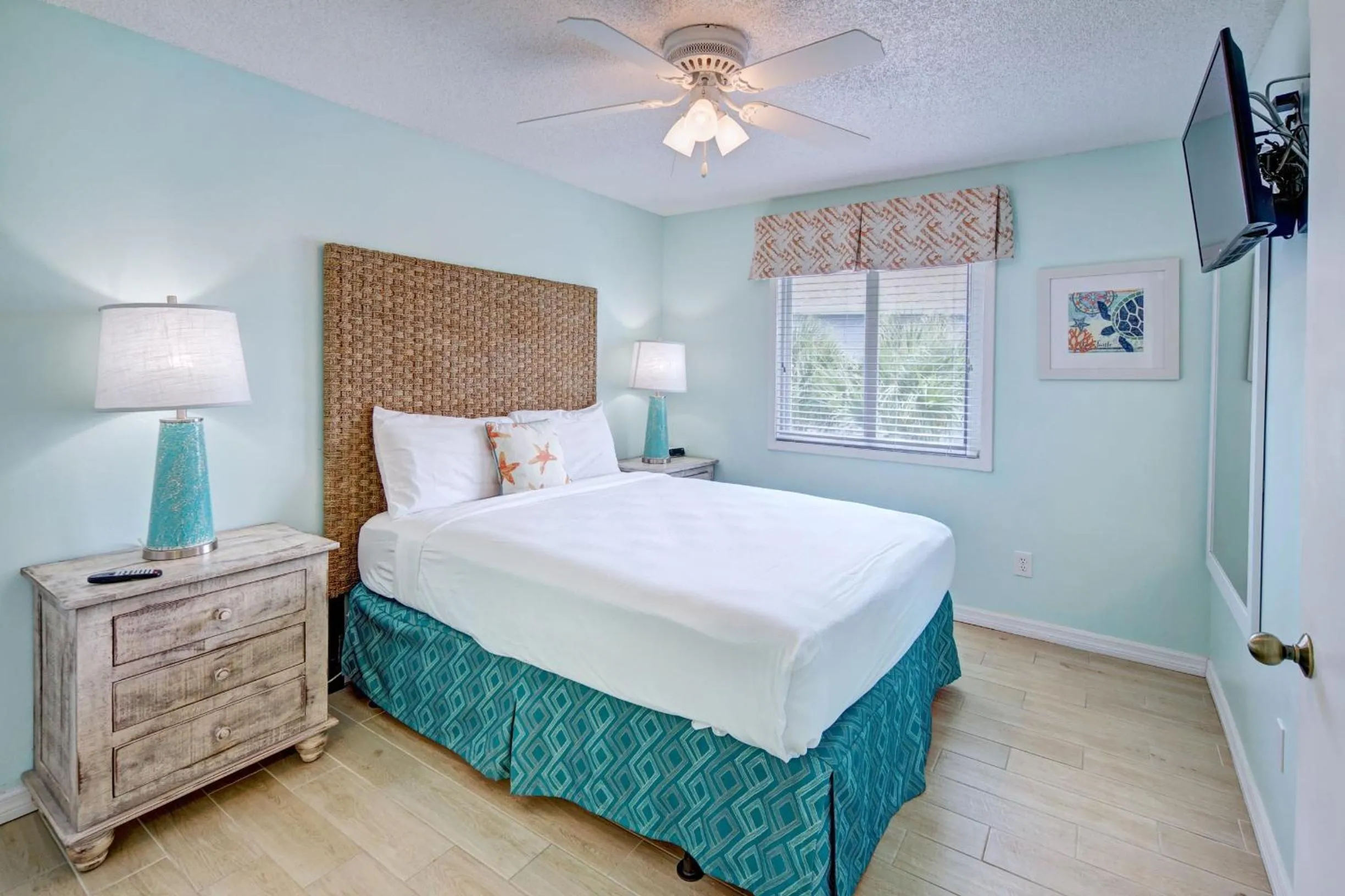 Bedroom, Bed in New Smyrna Waves by Exploria Resorts