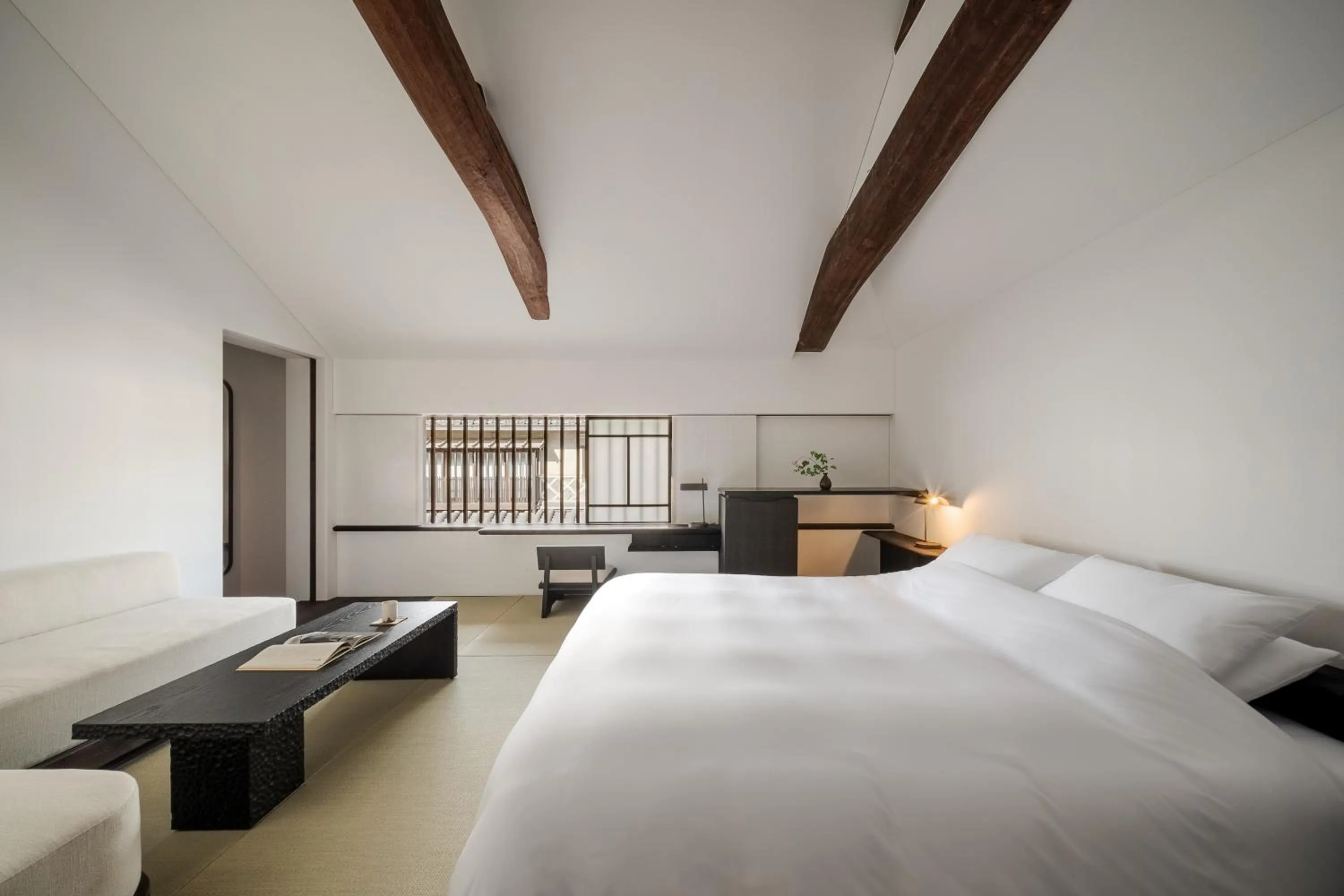 Bed in YORUYA