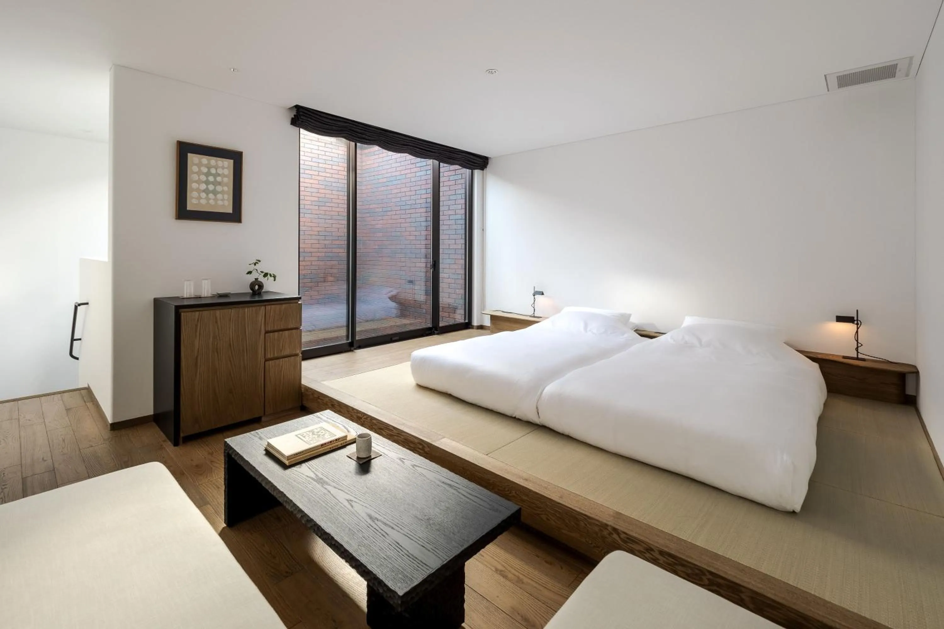 Bed in YORUYA