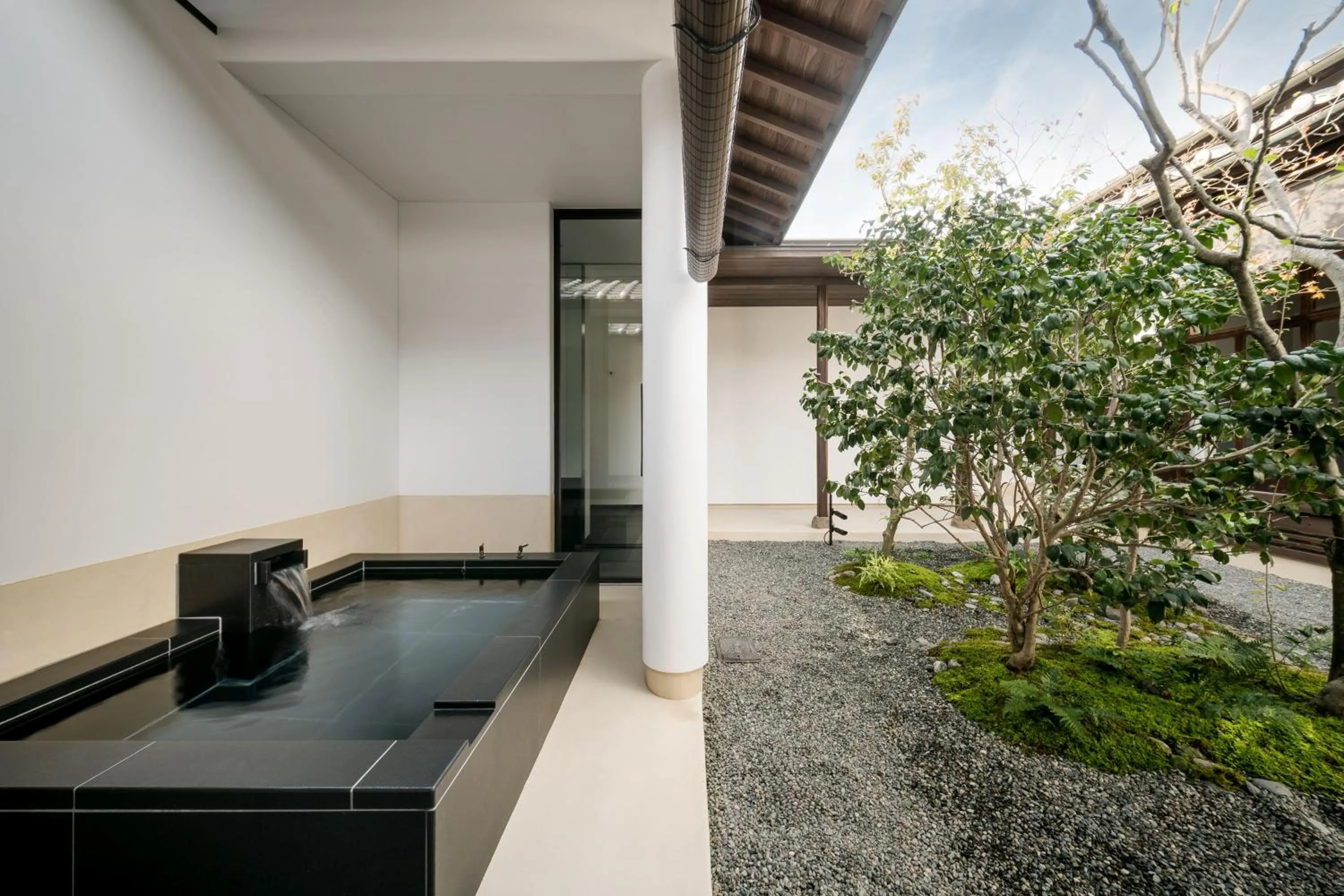 Bathroom in YORUYA