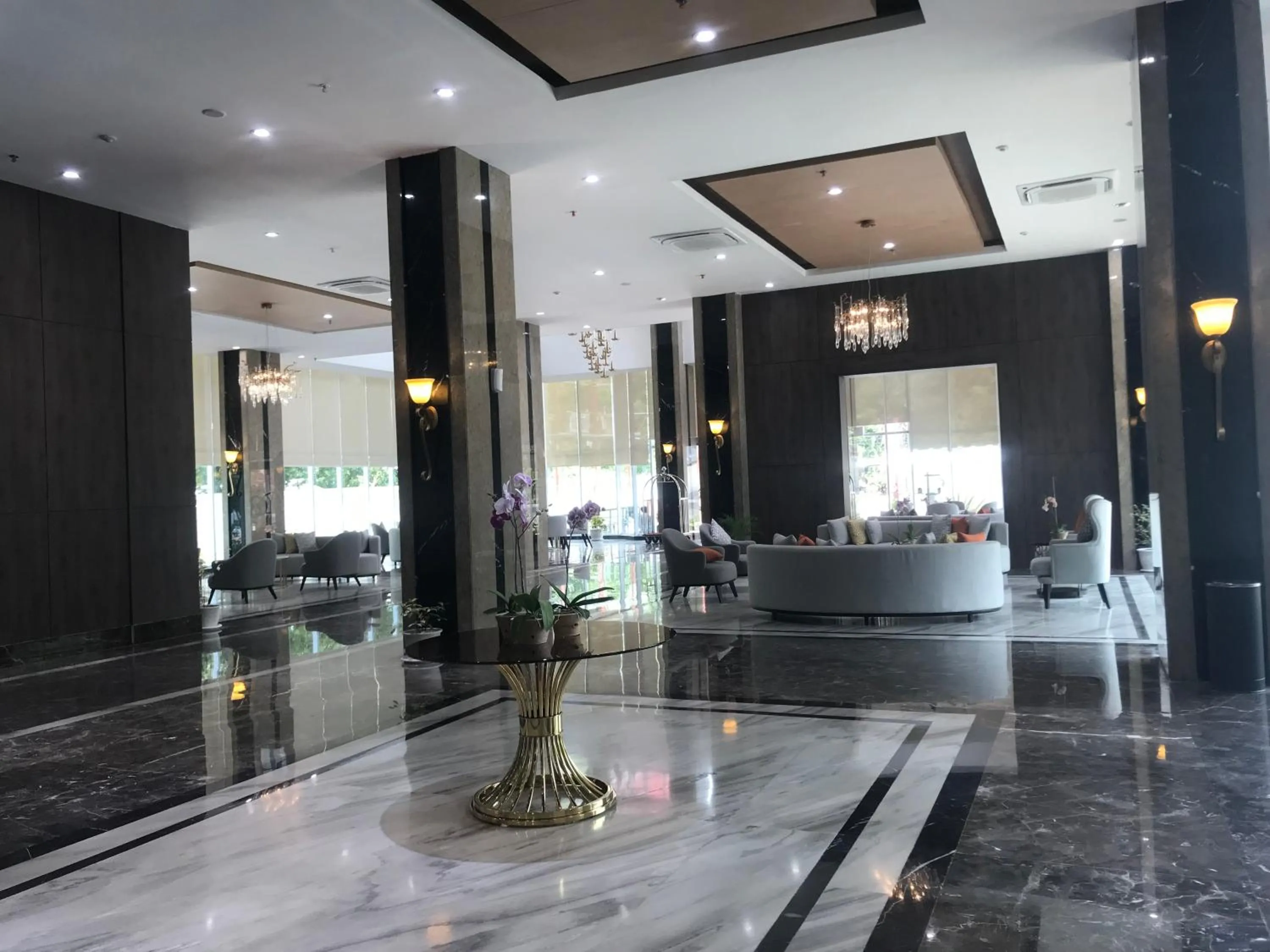 Lobby or reception in Labersa Hotel & Convention Center Samosir