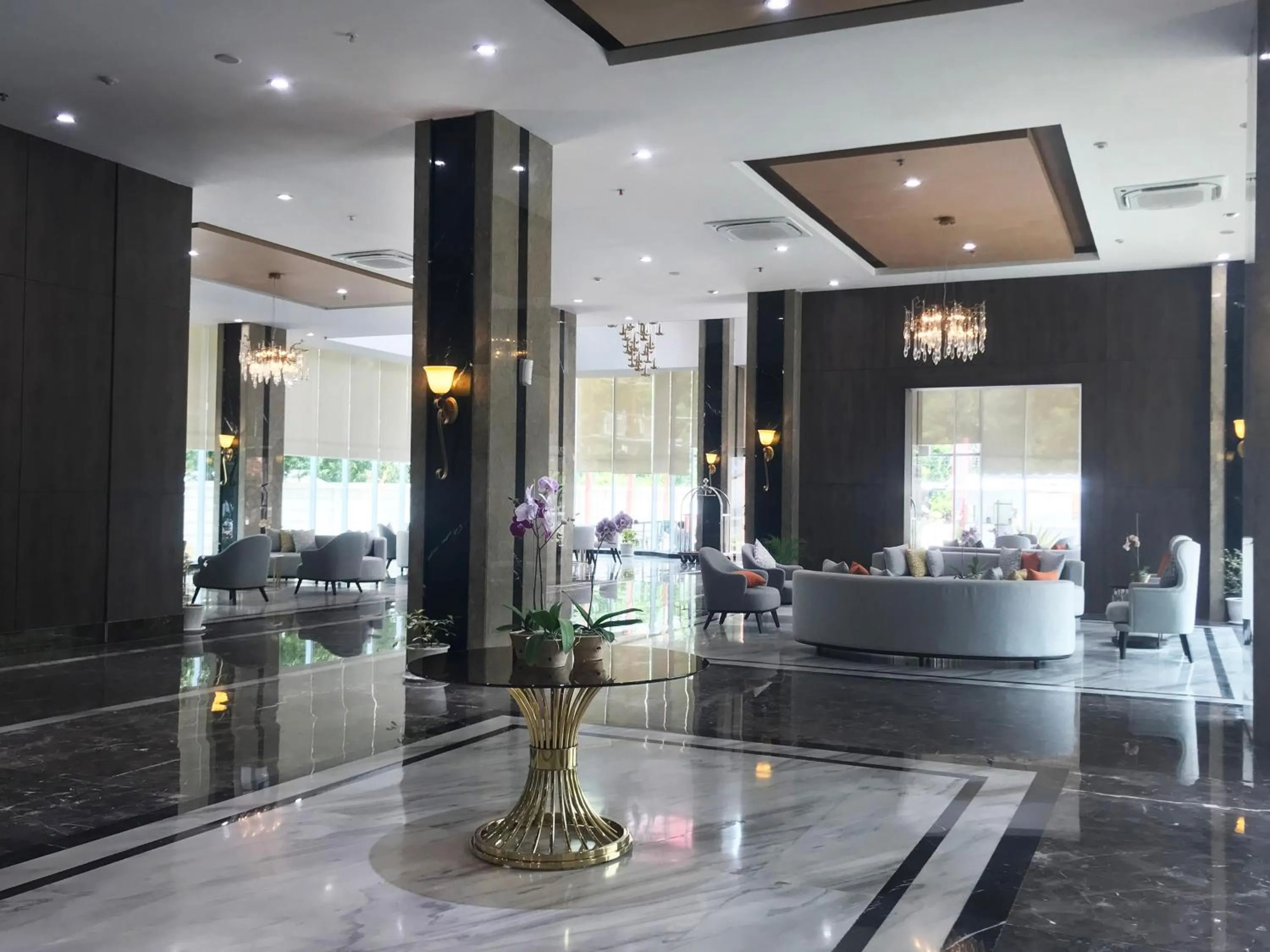 Lobby or reception in Labersa Hotel & Convention Center Samosir