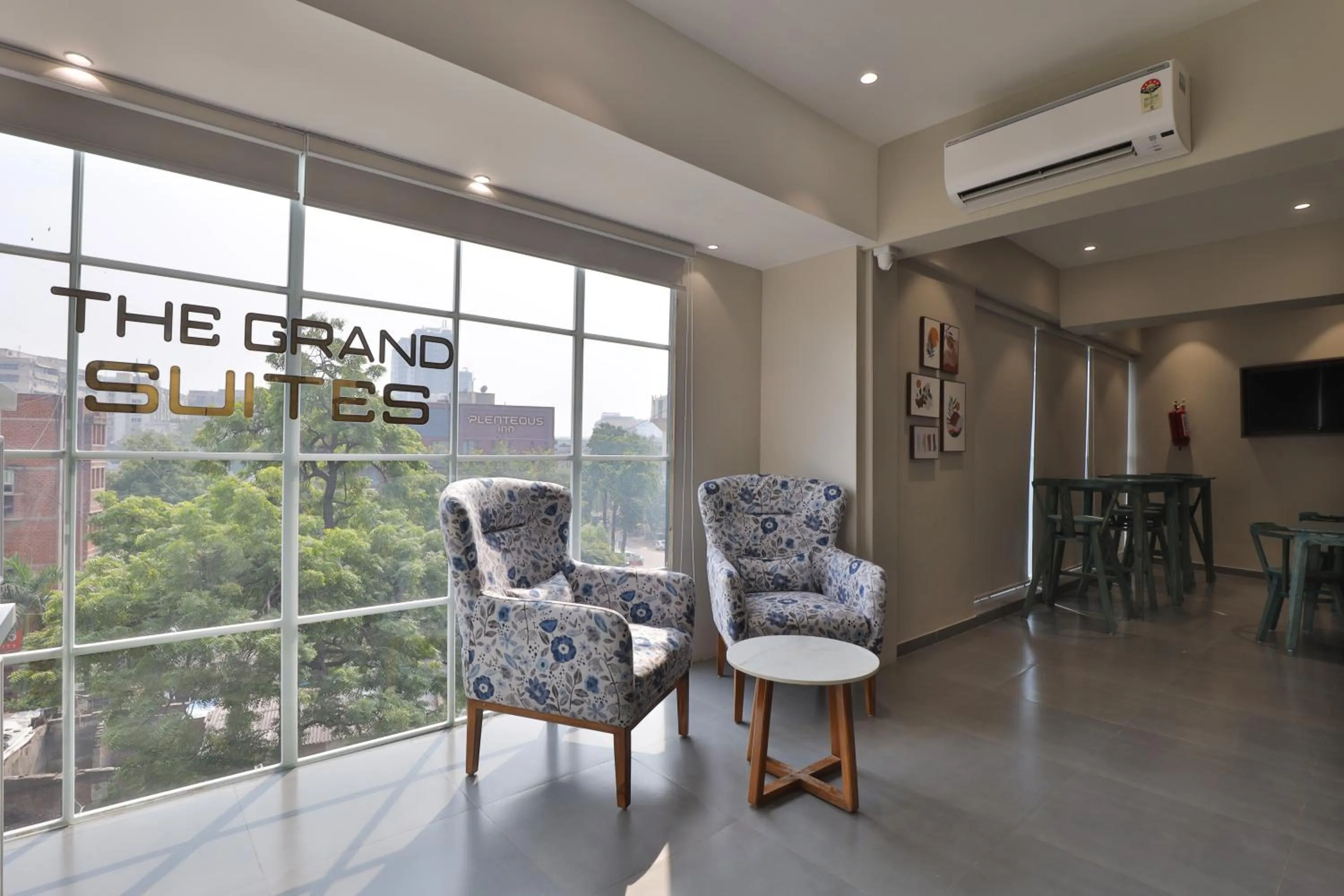 Seating area in Hotel The Grand Suites