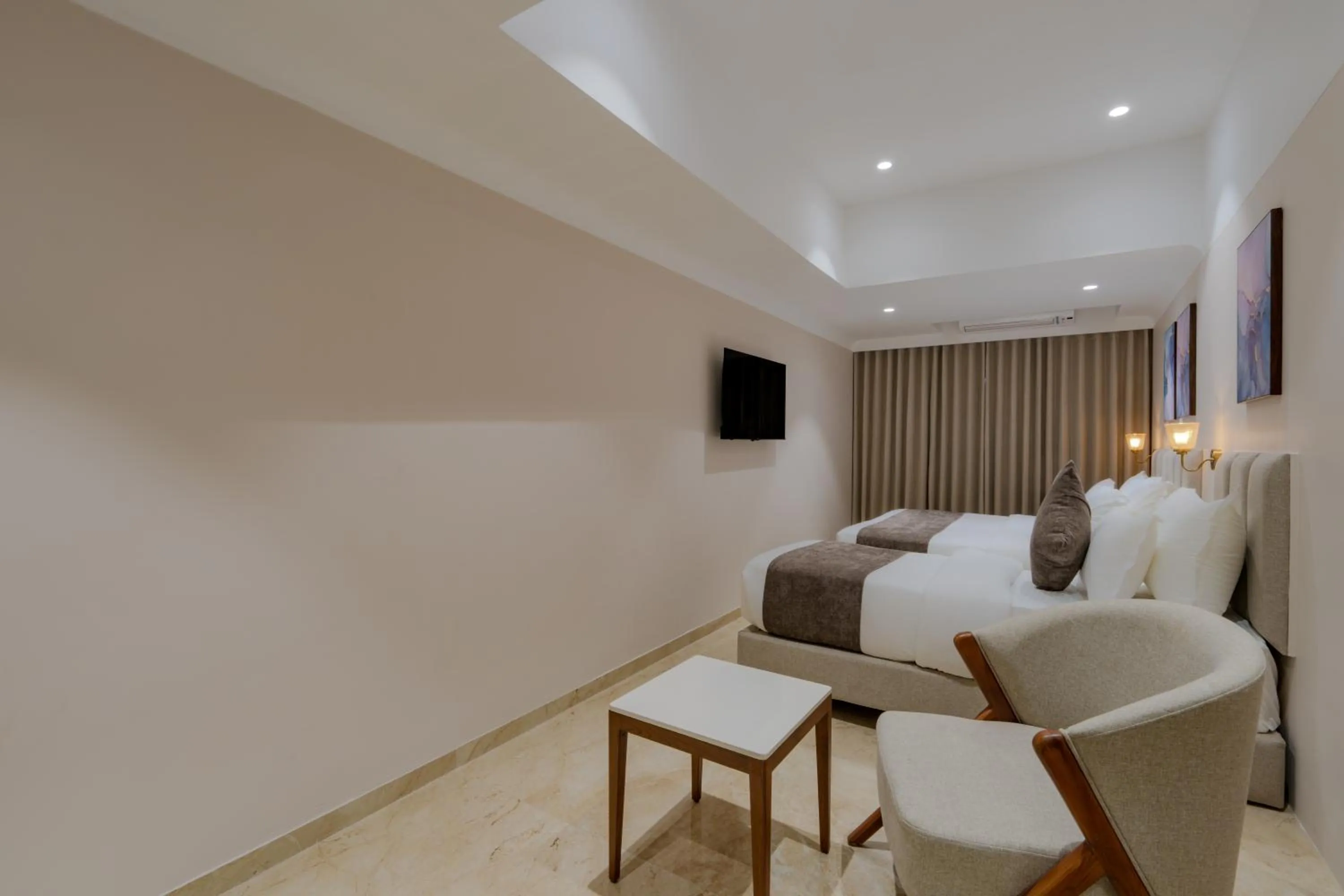 Bed in Hotel The Grand Suites