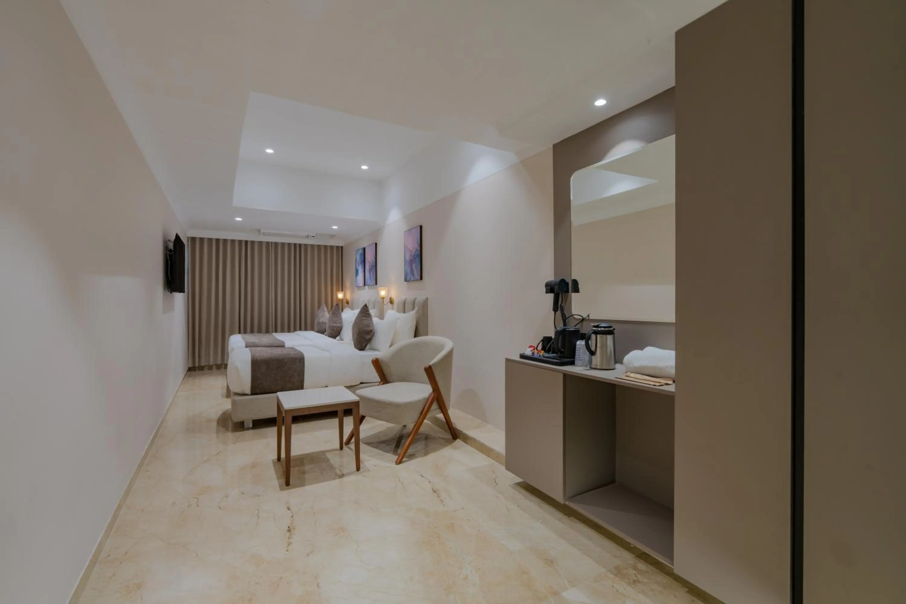 Hotel The Grand Suites