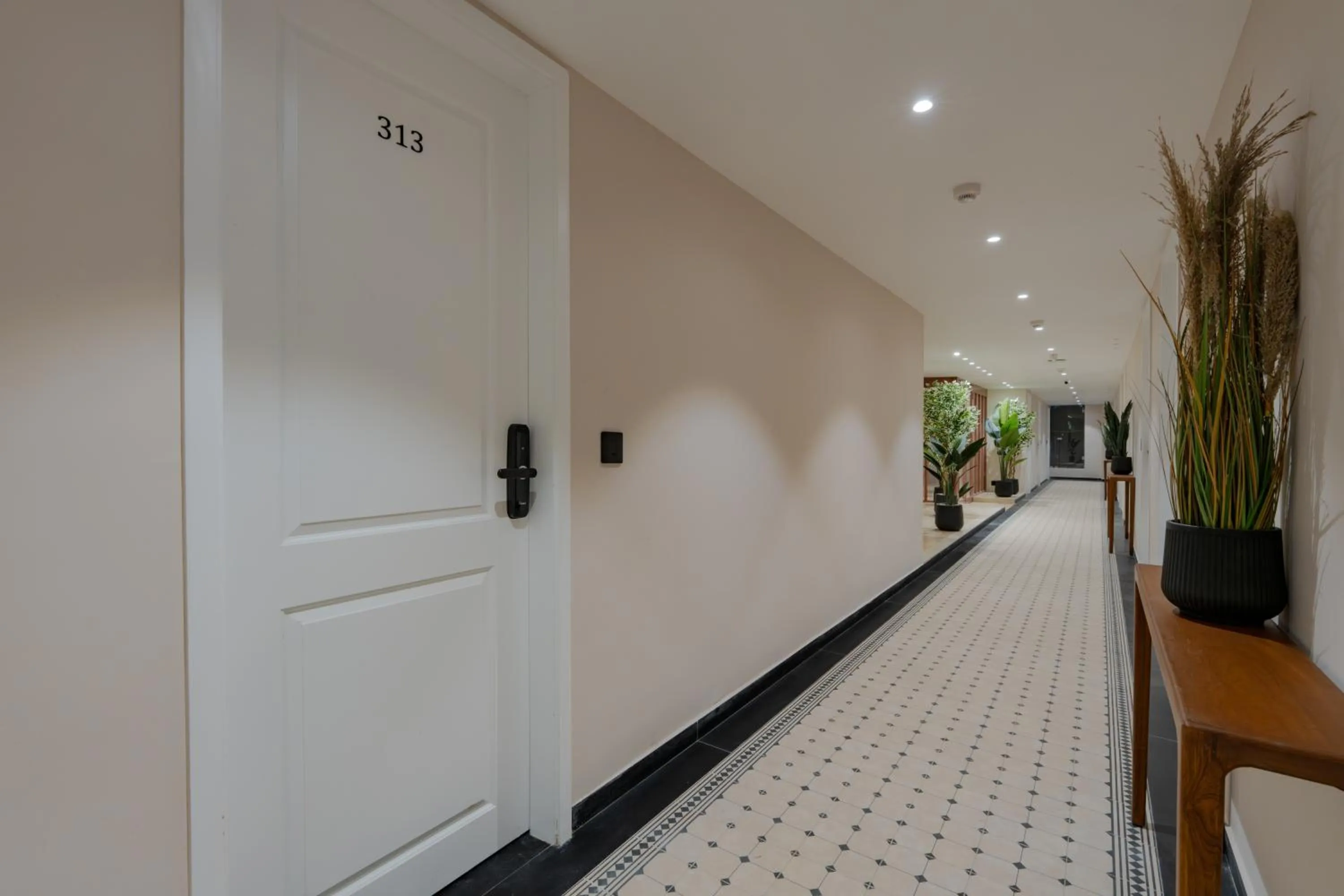 Hotel The Grand Suites