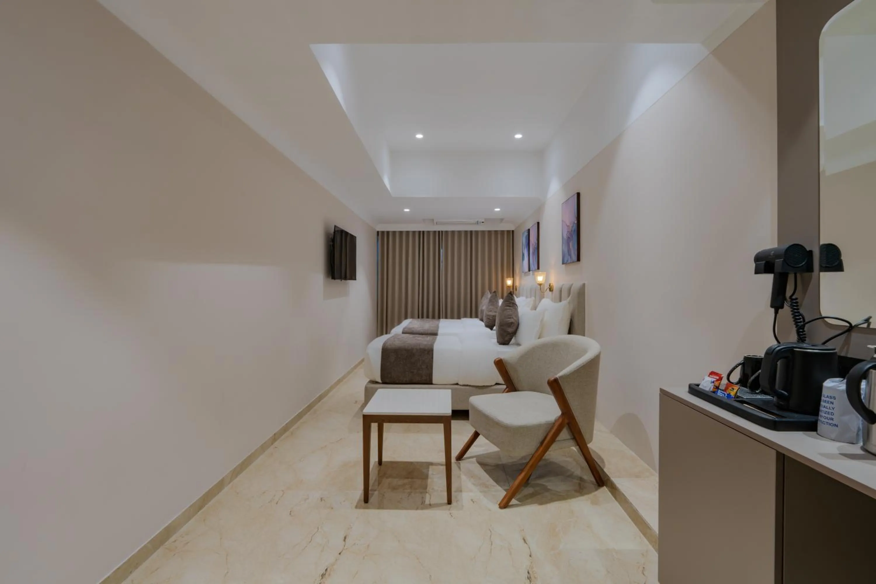 Hotel The Grand Suites